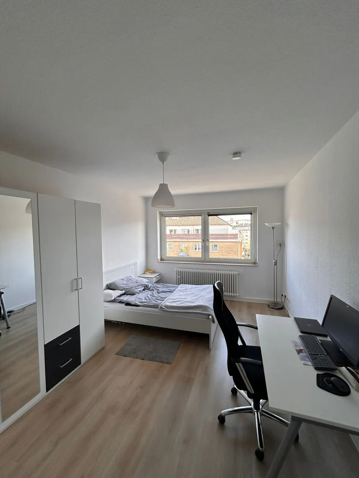 Kölner Straße, Düsseldorf preview