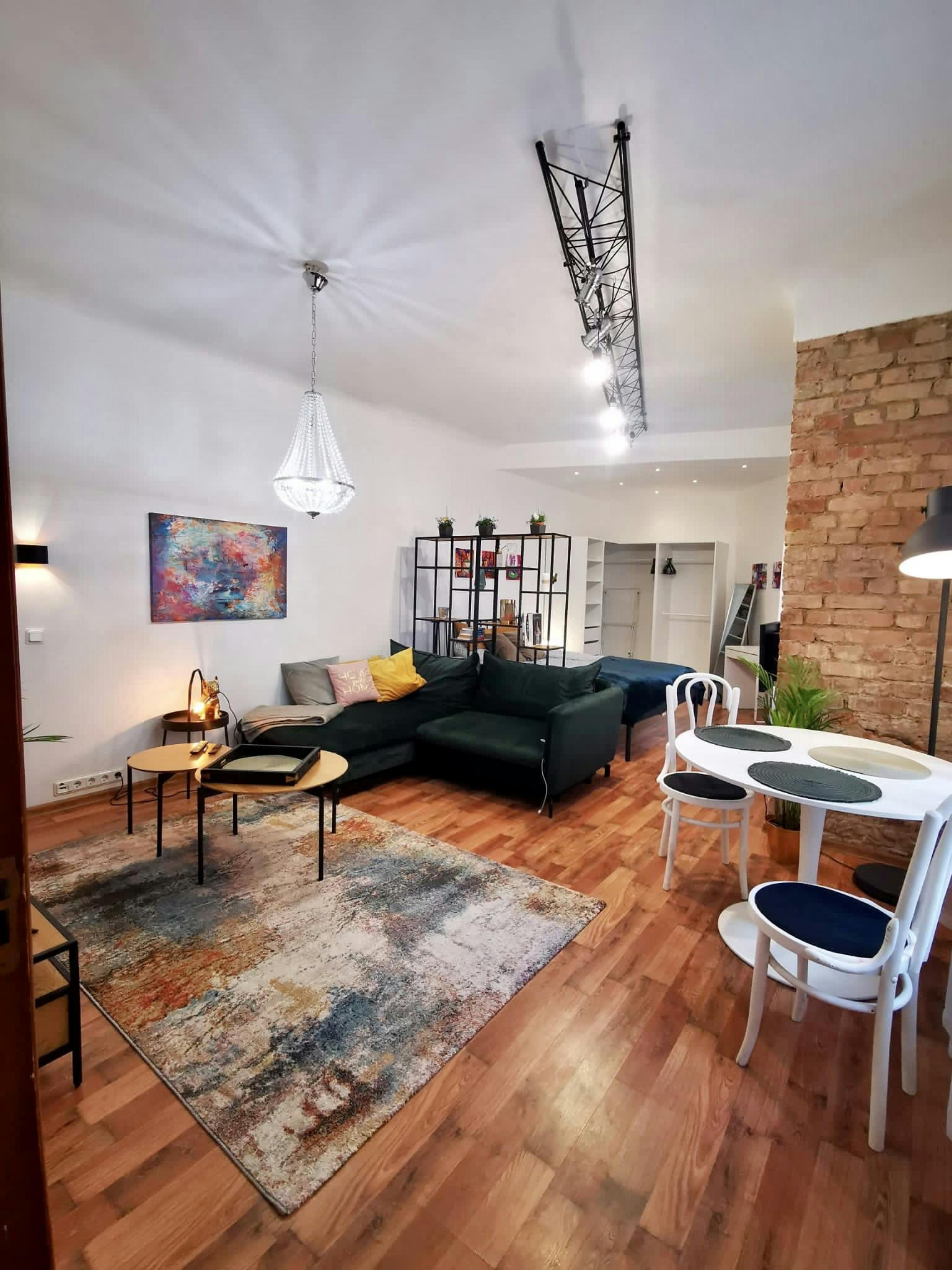 Apartament de închiriat pentru 1.200 EUR pe lună în Riga, Krišjāņa Valdemāra iela