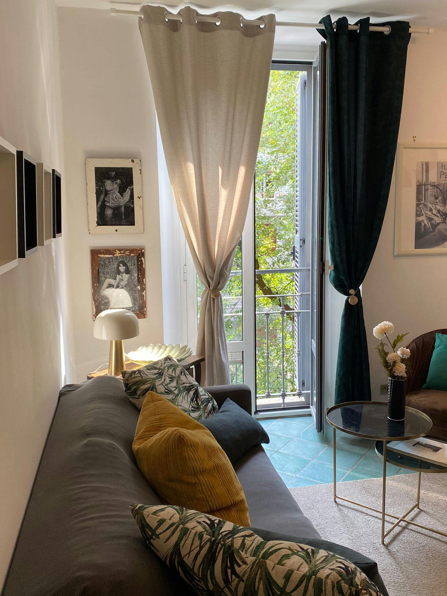 preview gallery tile