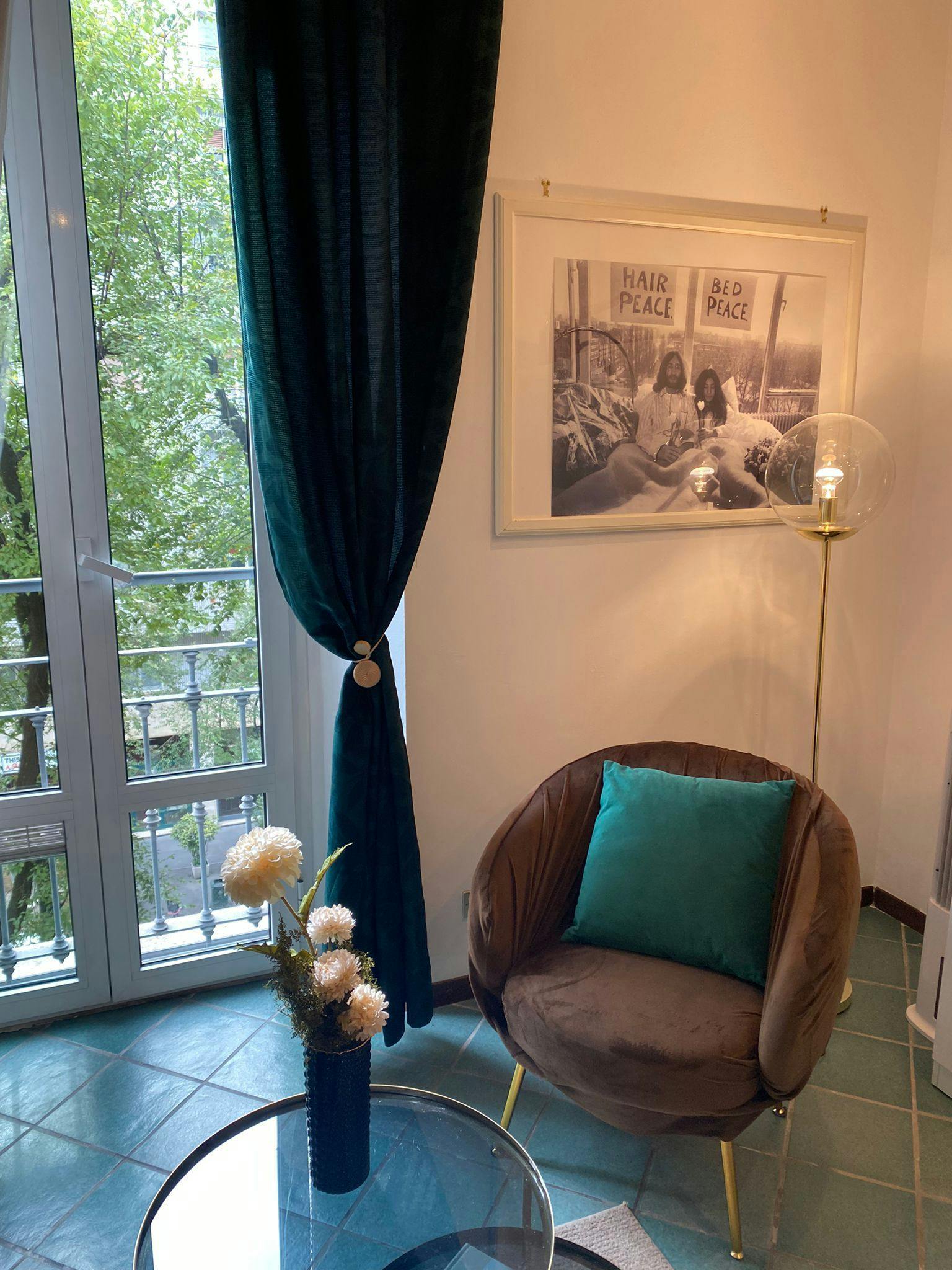 preview gallery tile