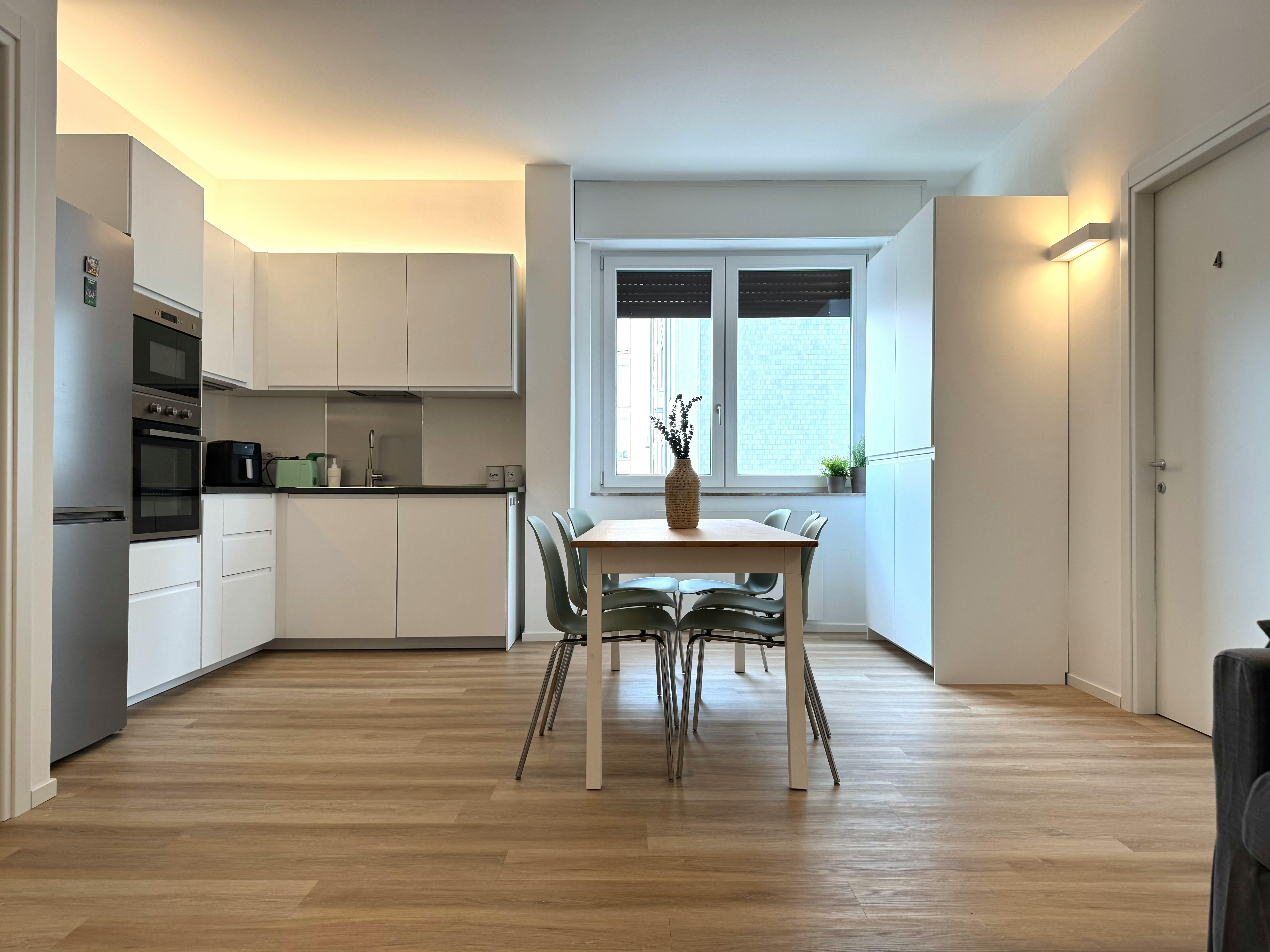 共用房间 正在以 €400 的月租出租，其位于 Padova, Piazza A. de Gasperi