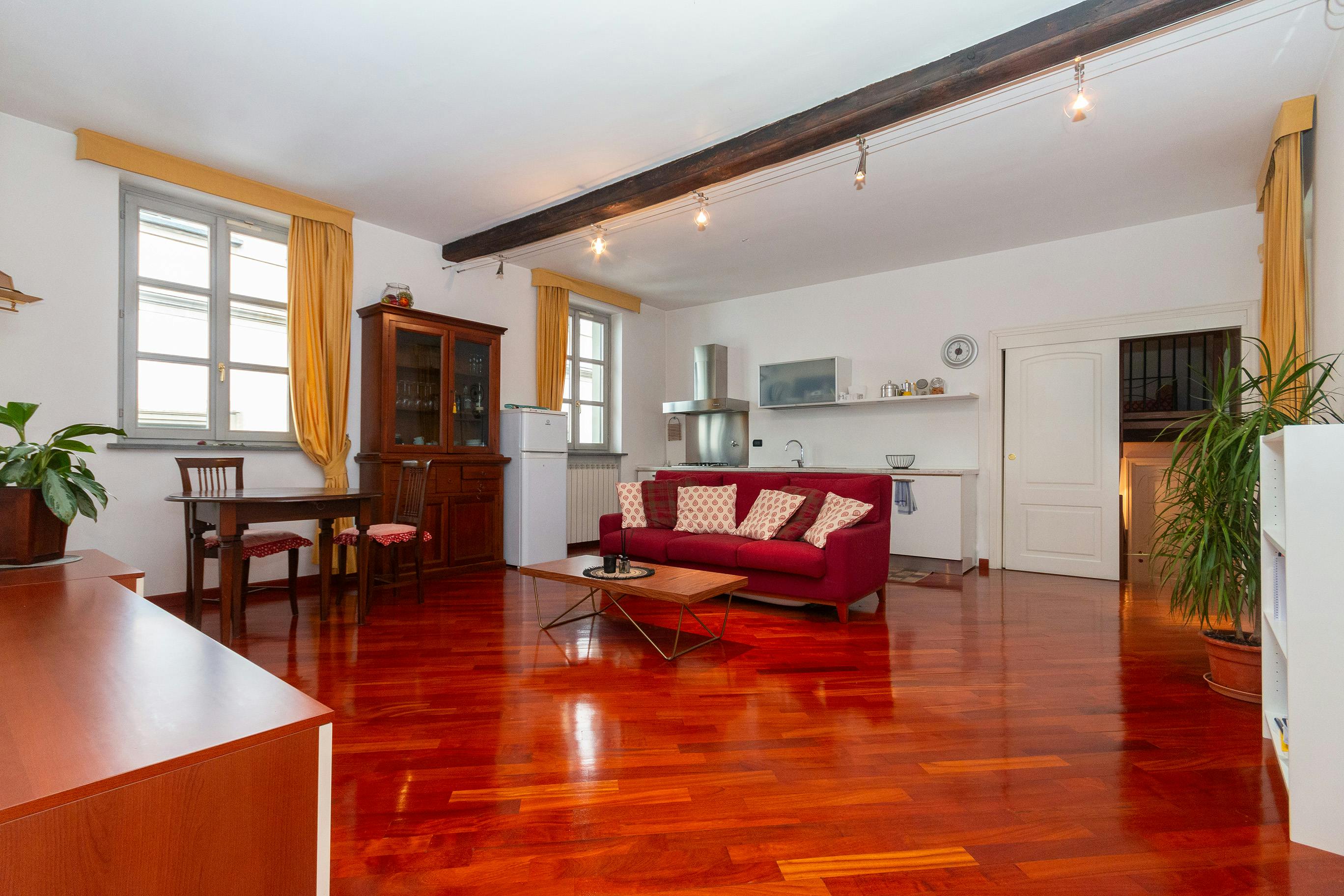 Appartamento in affitto a 1450 € al mese a Turin, Via San Domenico