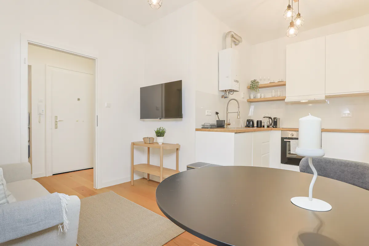 1-Bedroom Apartment in Herderstraße, Düsseldorf (1646780) ROOM