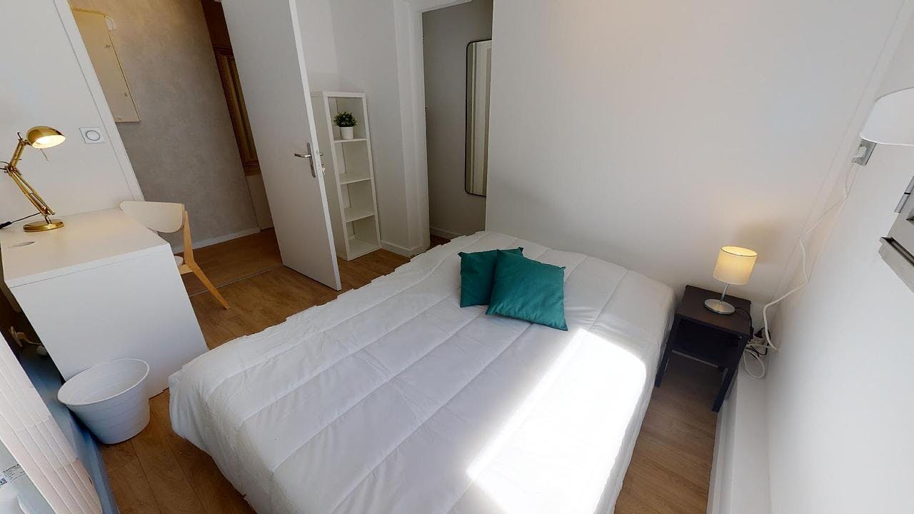 Single room Lyon, 1 bed, 13m² — photo 3