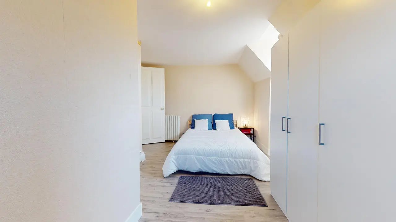 Rue Diderot, Grenoble preview