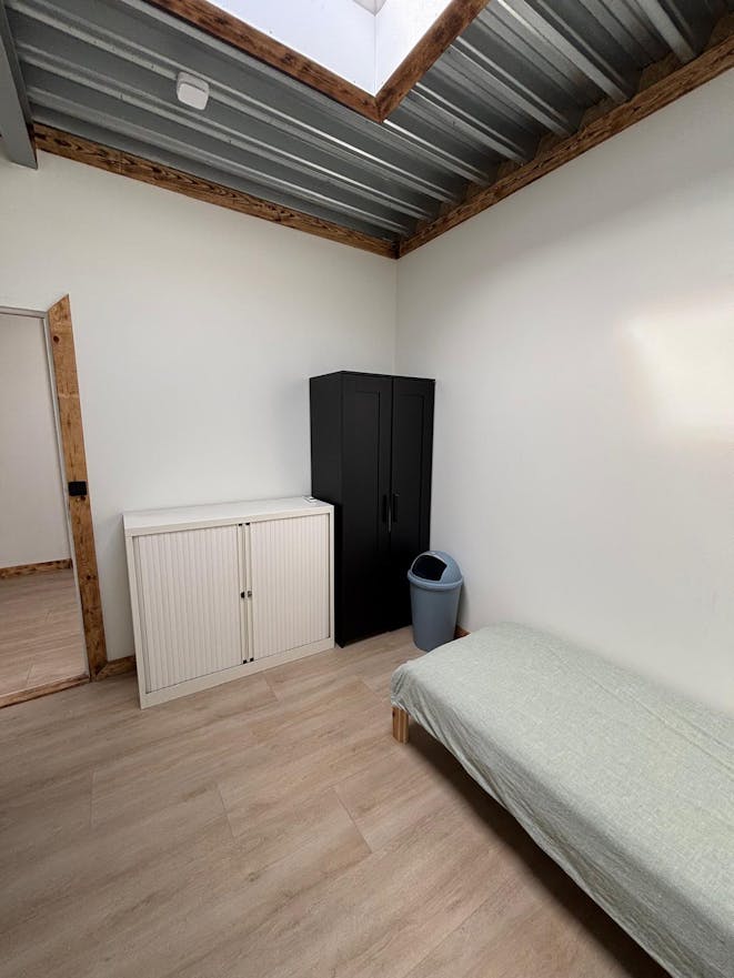 View photo 1/5 of studio in 's-Gravenhage