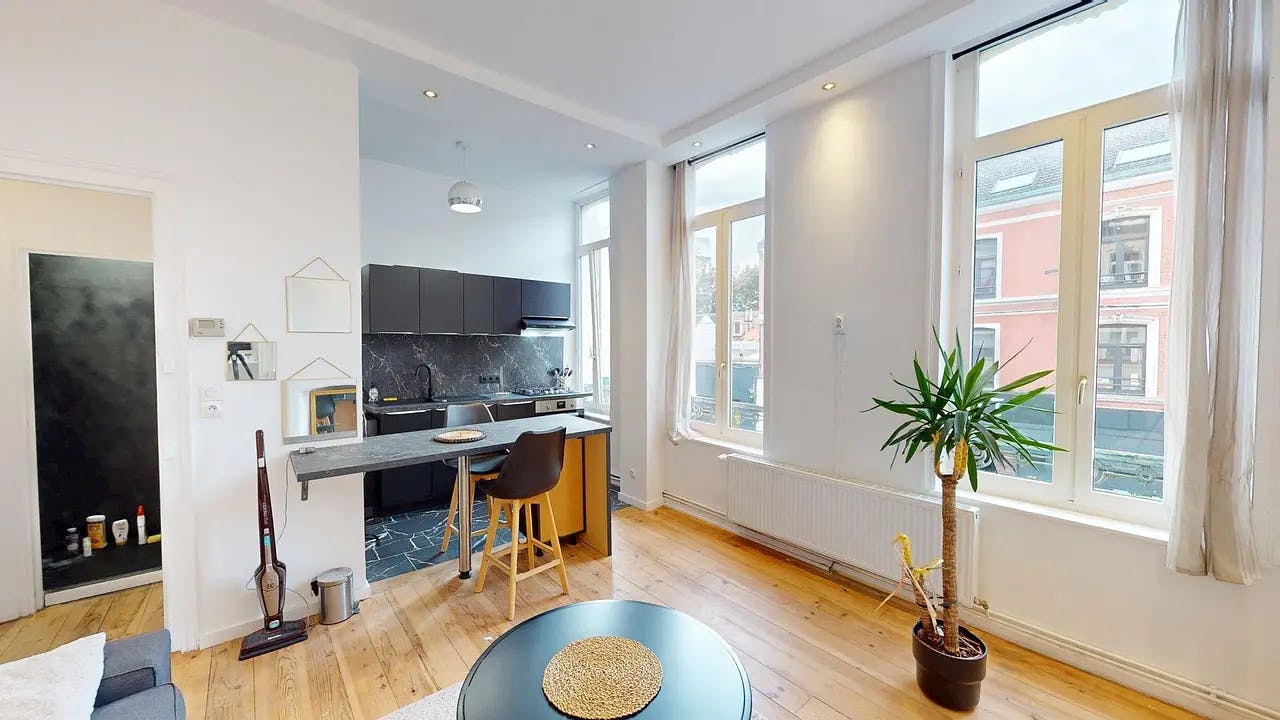 Apartamento en alquiler por 850 € al mes en Lille, Rue des Postes