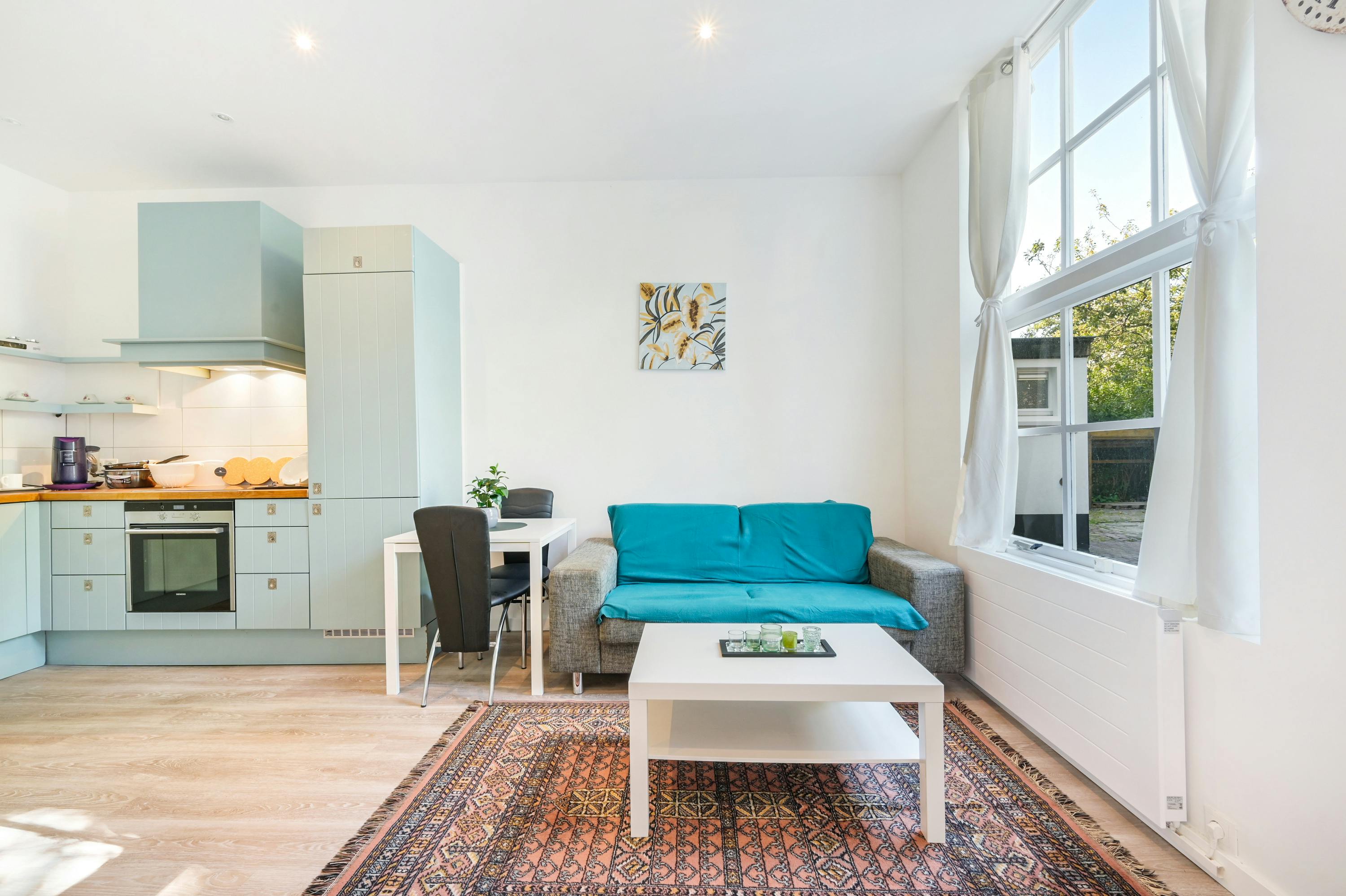 House for rent for €1,700 per month in The Hague, Javastraat