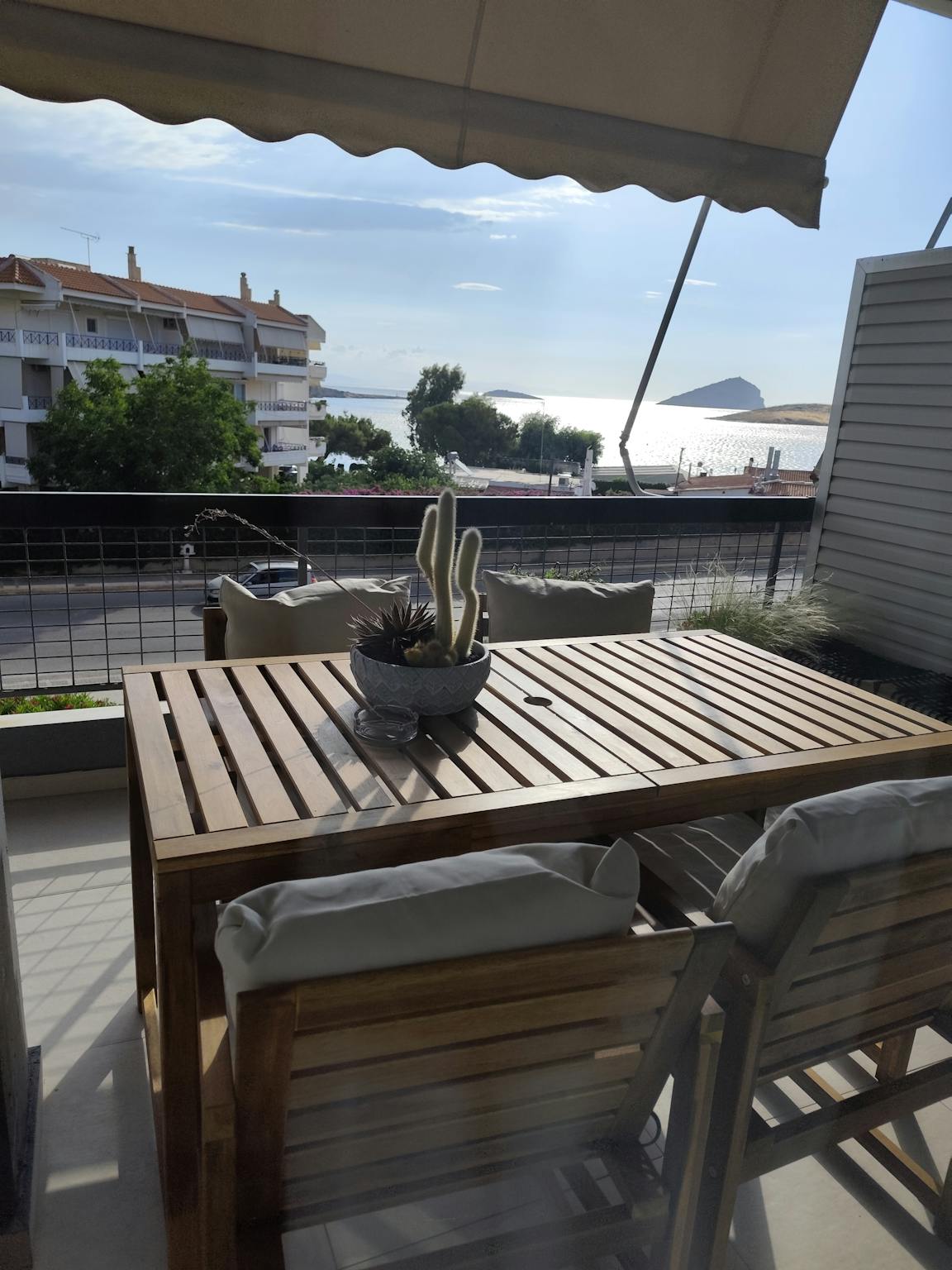 Agias Marinas, Limín Mesoyaías preview