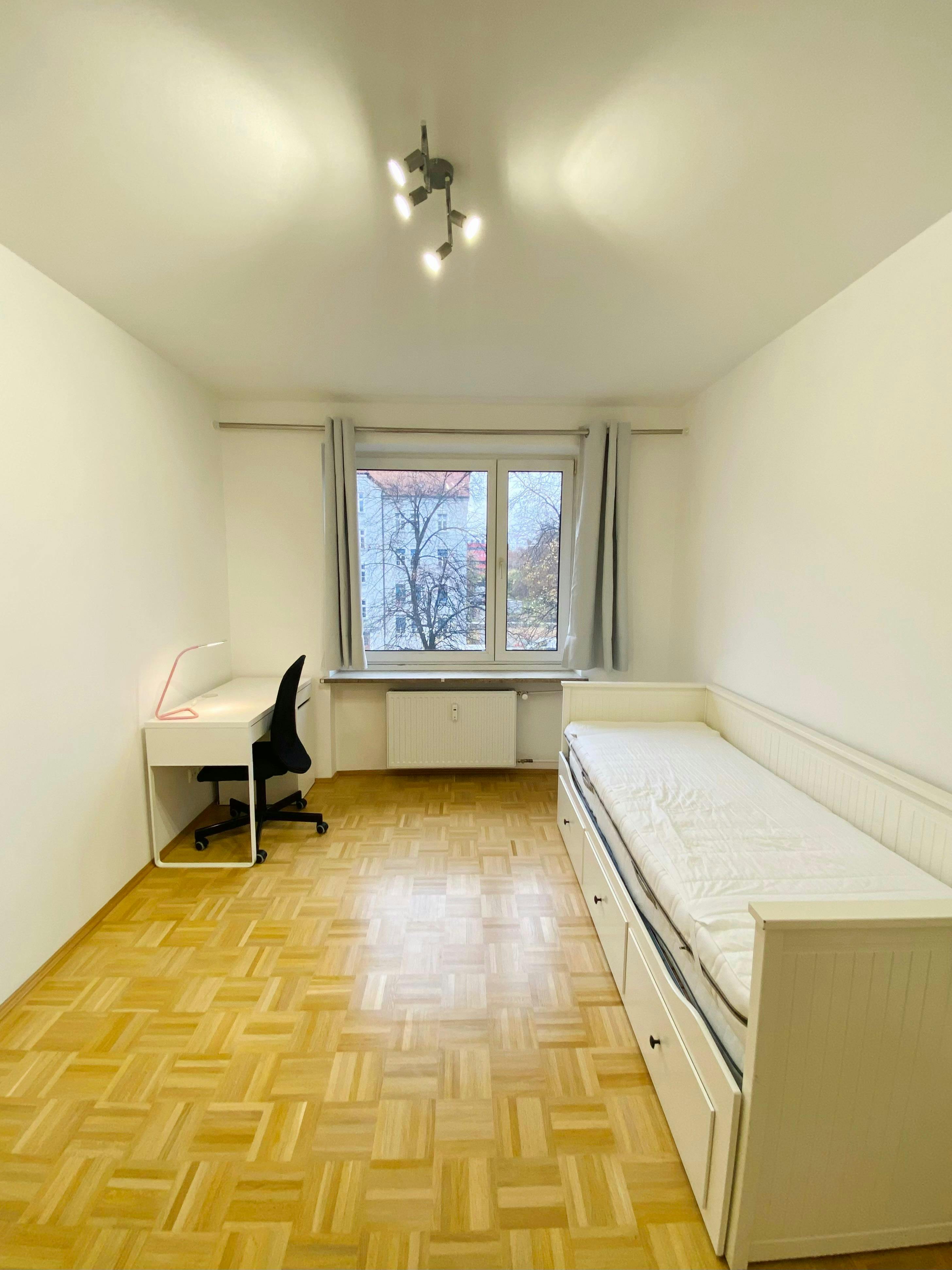 Privé kamer te huur voor € 547 per maand in Augsburg, Spenglergäßchen