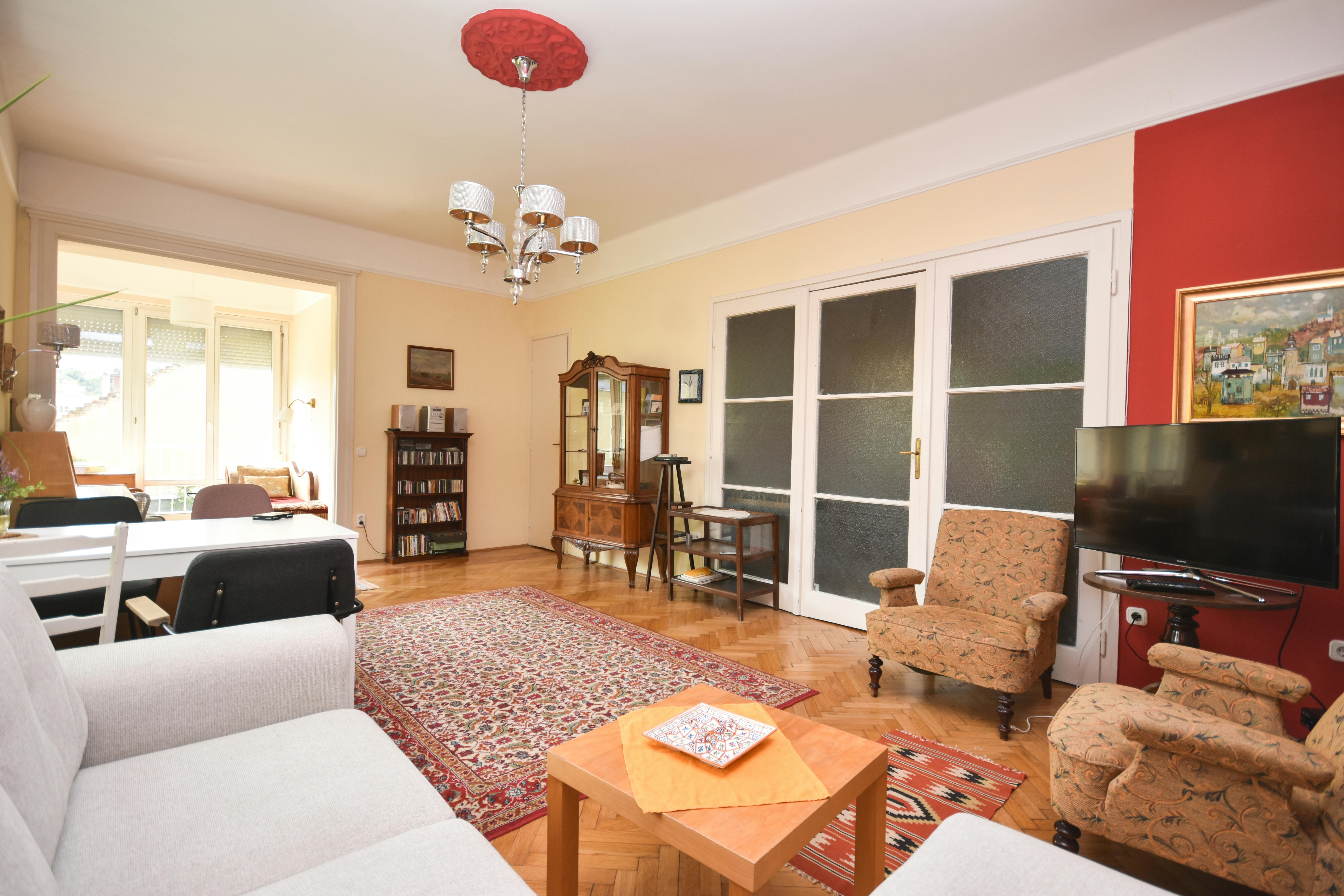 Logodi utca, Budapest preview