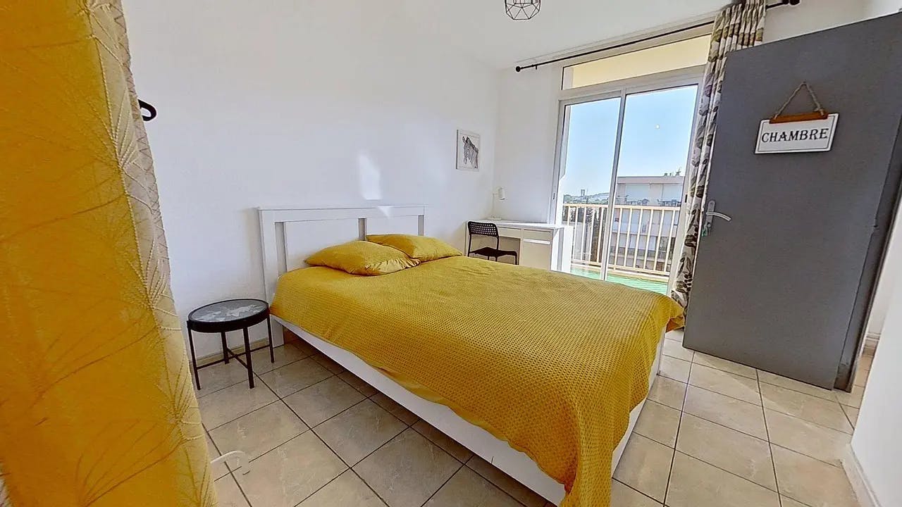 Chambre privée à louer pour 445 €/mois à Nîmes, Avenue Georges Dayan