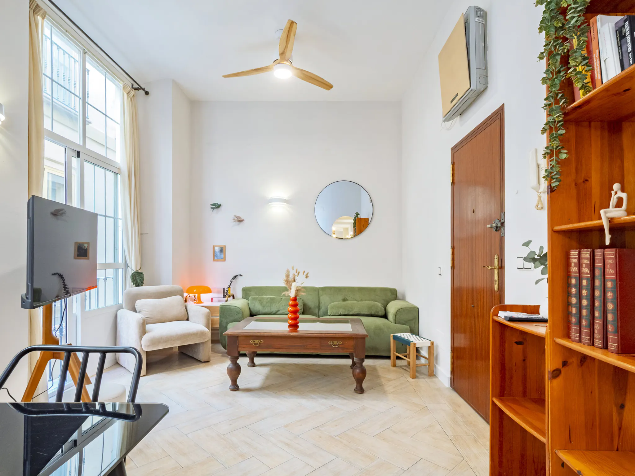 2-Bedroom Apartment in Pasaje Luciano Martínez, Málaga (1647727) ROOM 1