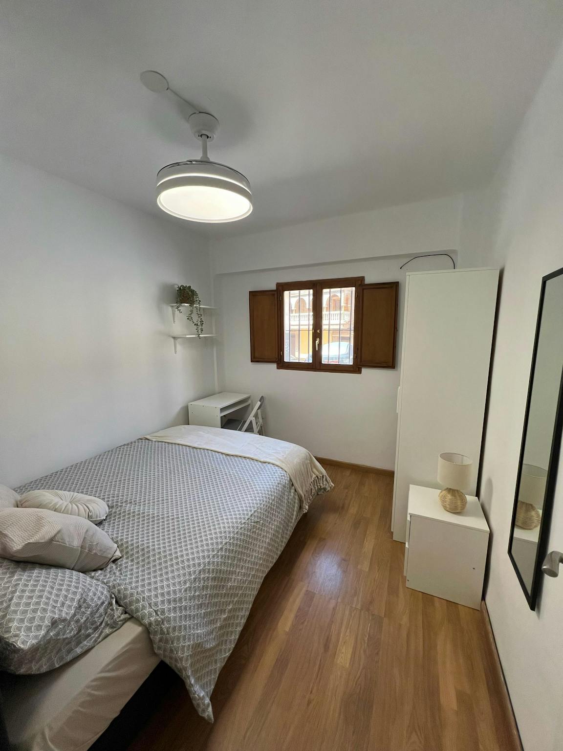 Carrer de la Mare de Déu de Montiel, Paterna preview