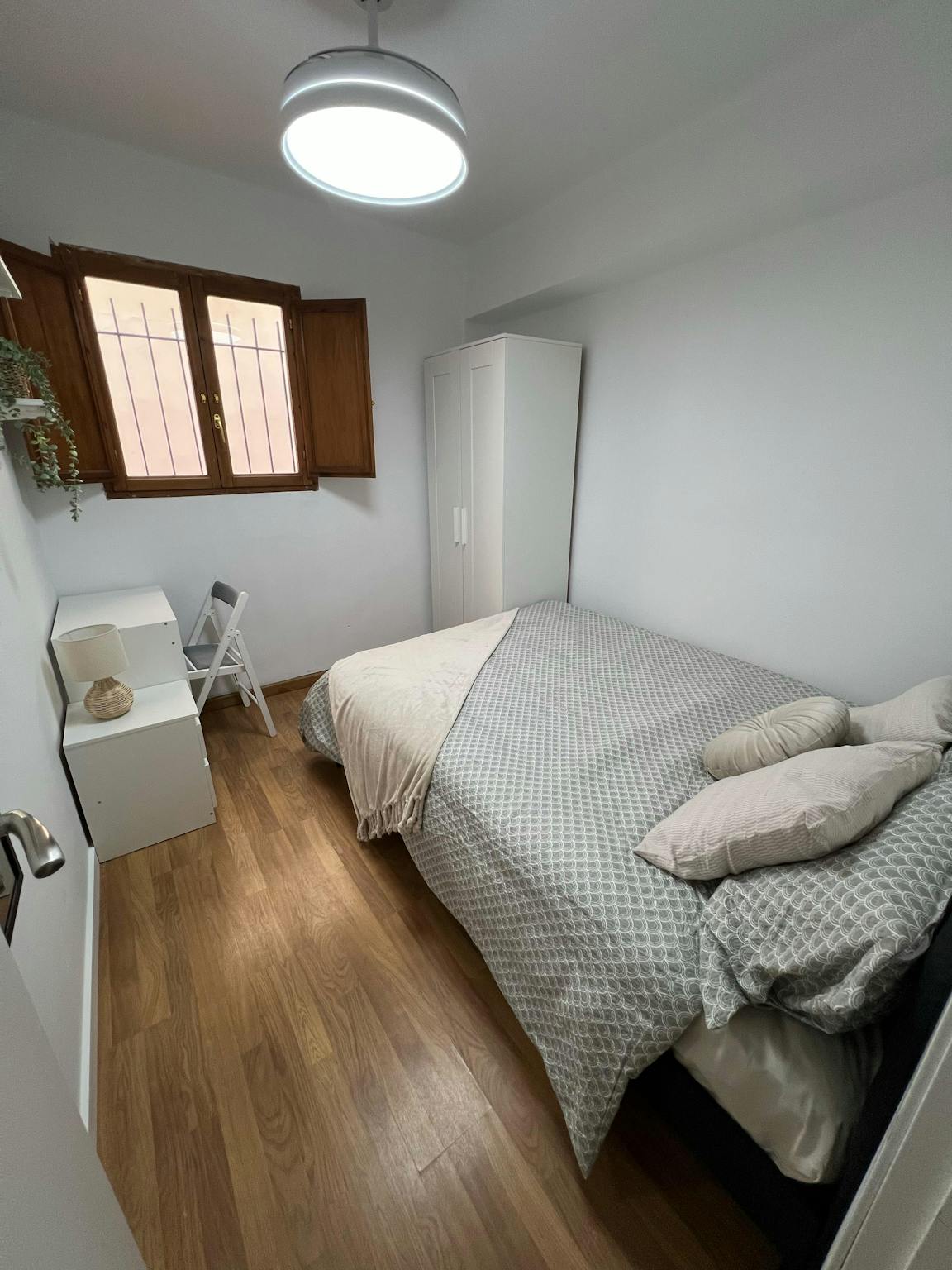 Carrer de la Mare de Déu de Montiel, Paterna preview