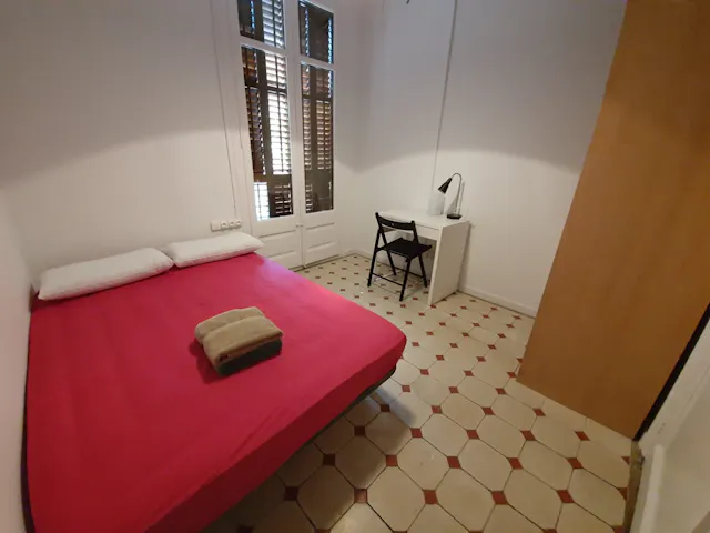 Private room in Ronda de Sant Antoni, Barcelona (1647816) room image 2