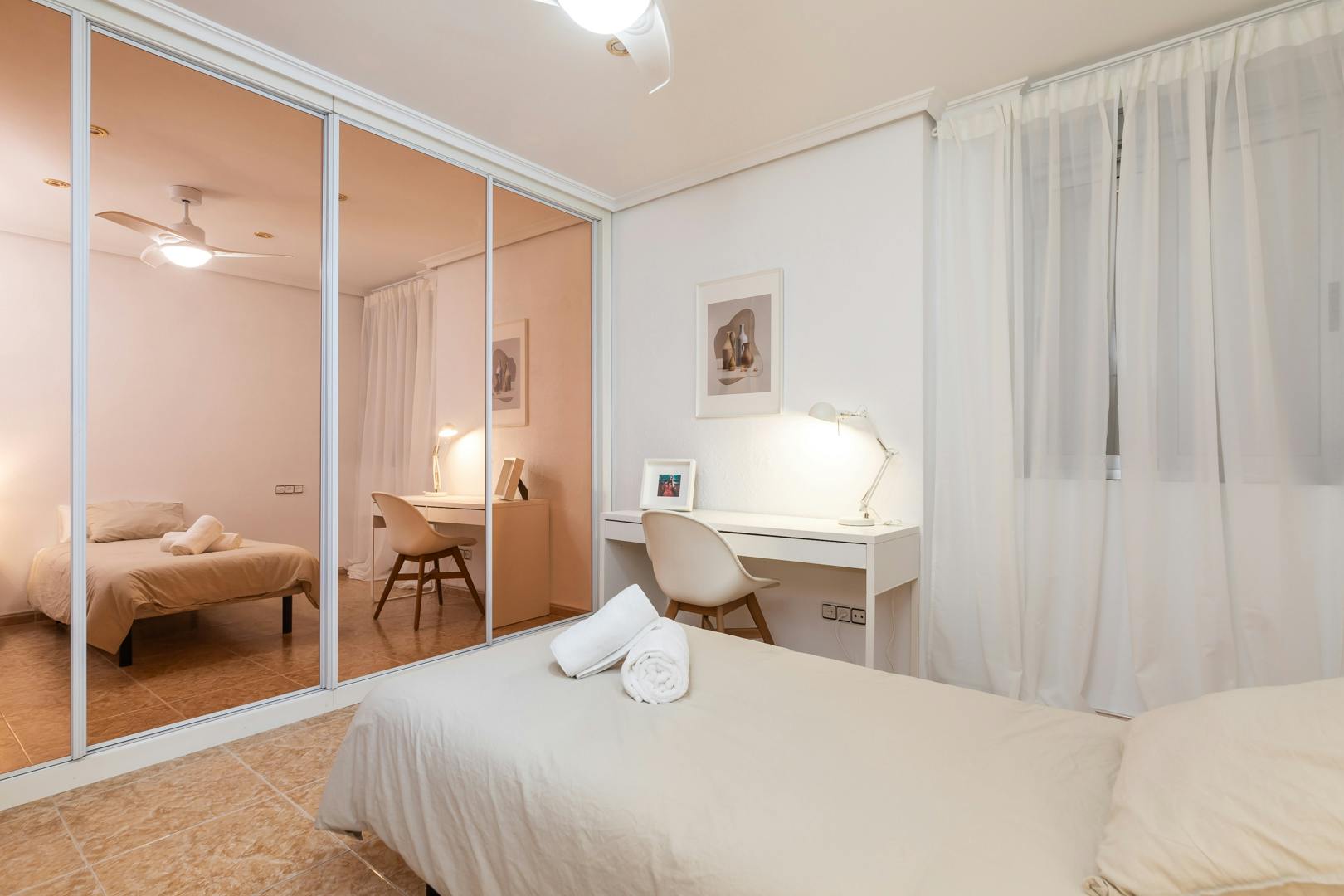 Private room in Carrer Alejandro VI, Valencia (1647953) room image 1