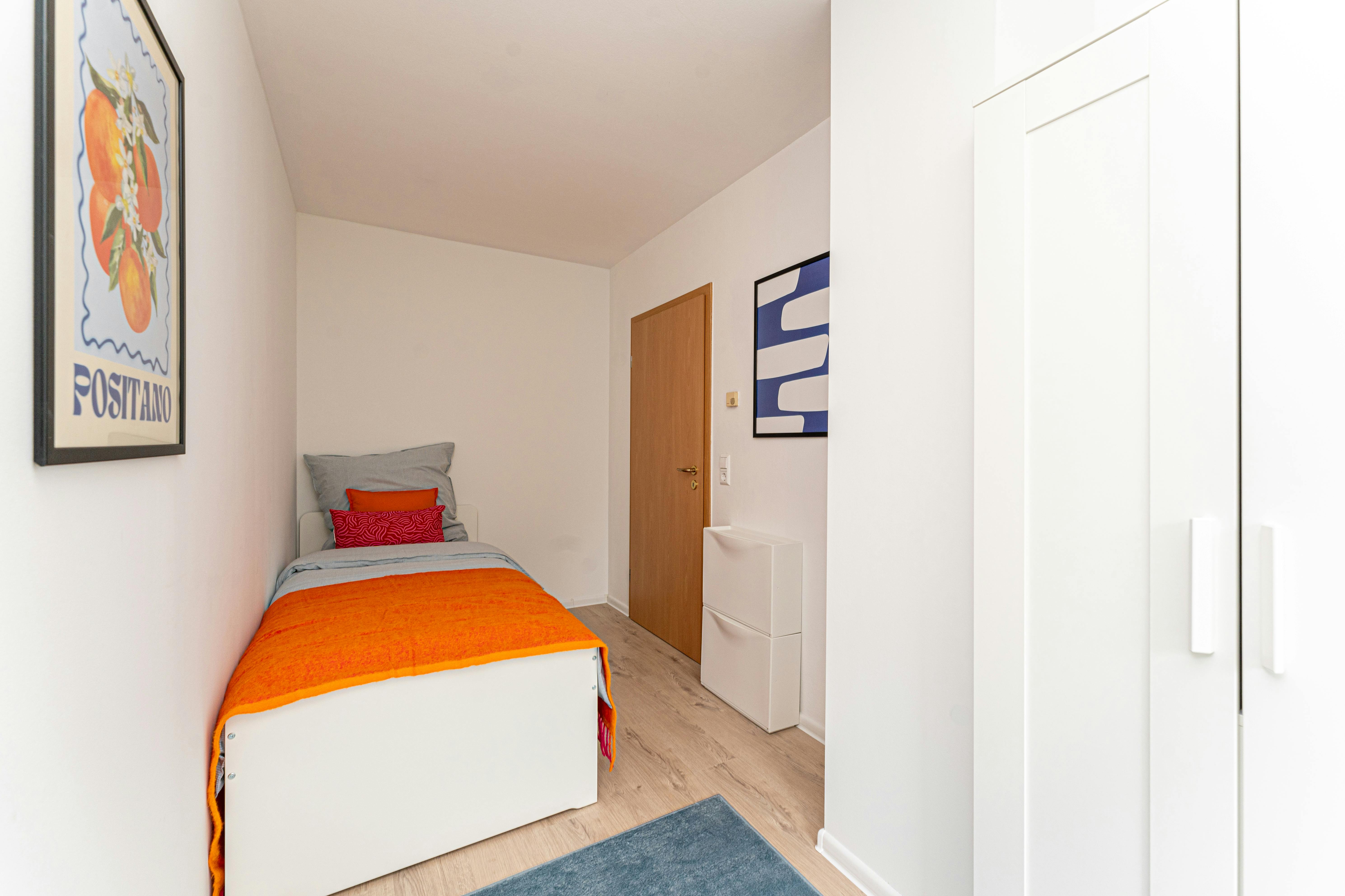 WG-Zimmer zu mieten für 640 € pro Monat in Berlin, Stromstraße