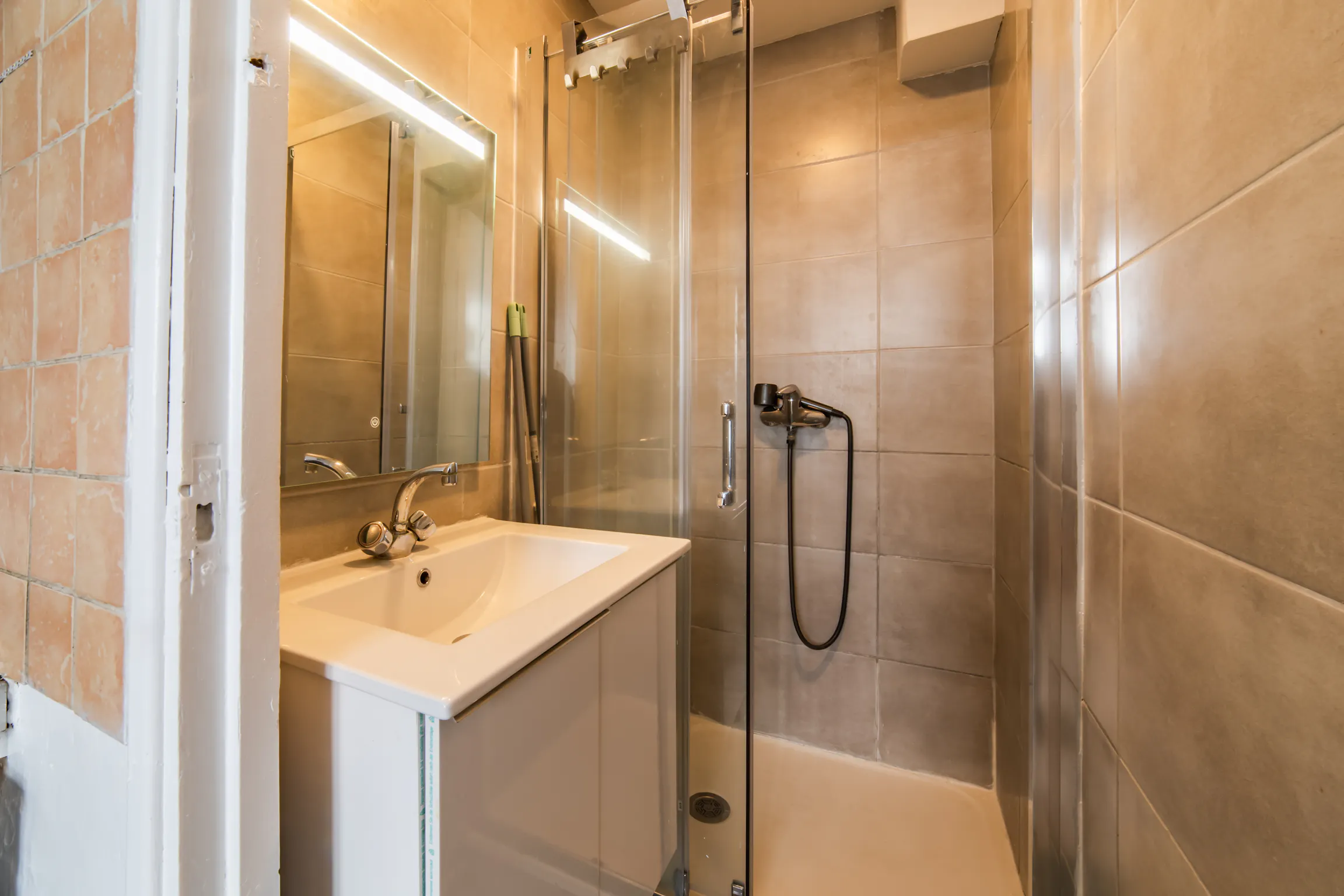 1-Bedroom Apartment in Rue de l'Asile Popincourt, Paris (1648011) ROOM 3