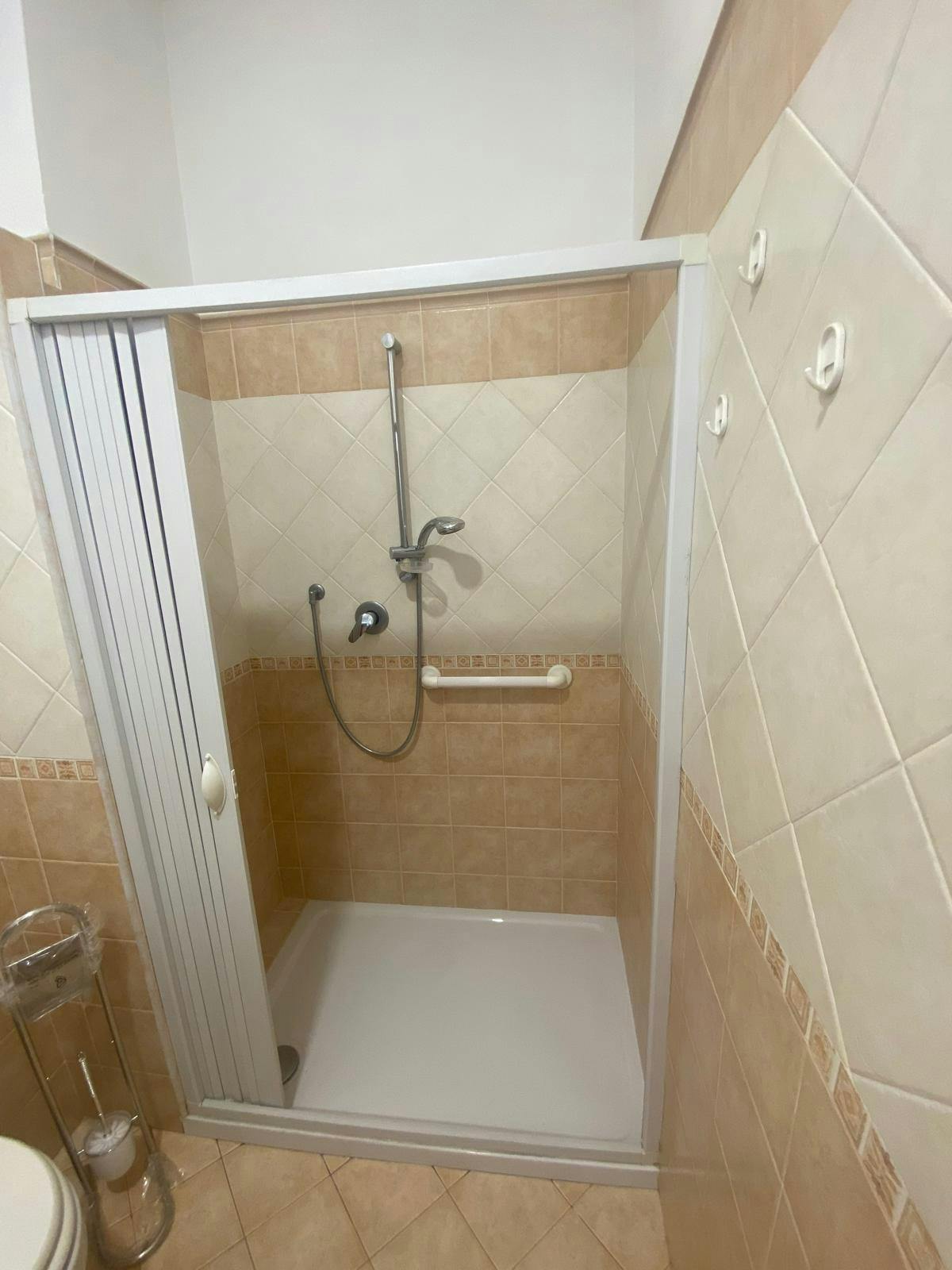 Single room Florence, 1 bed, 18m² — photo 4