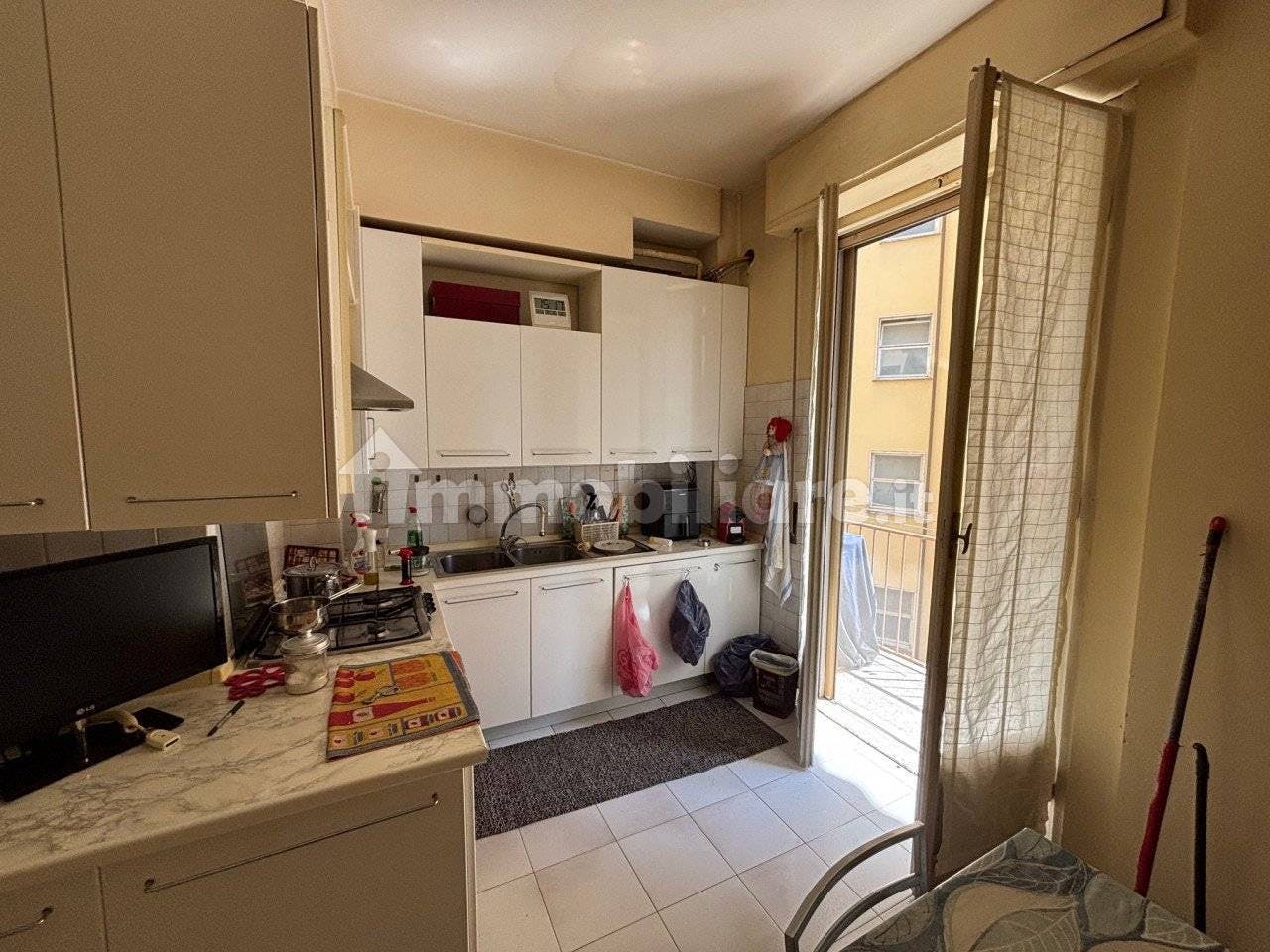 Single room Florence, 1 bed, 13m² — photo 4