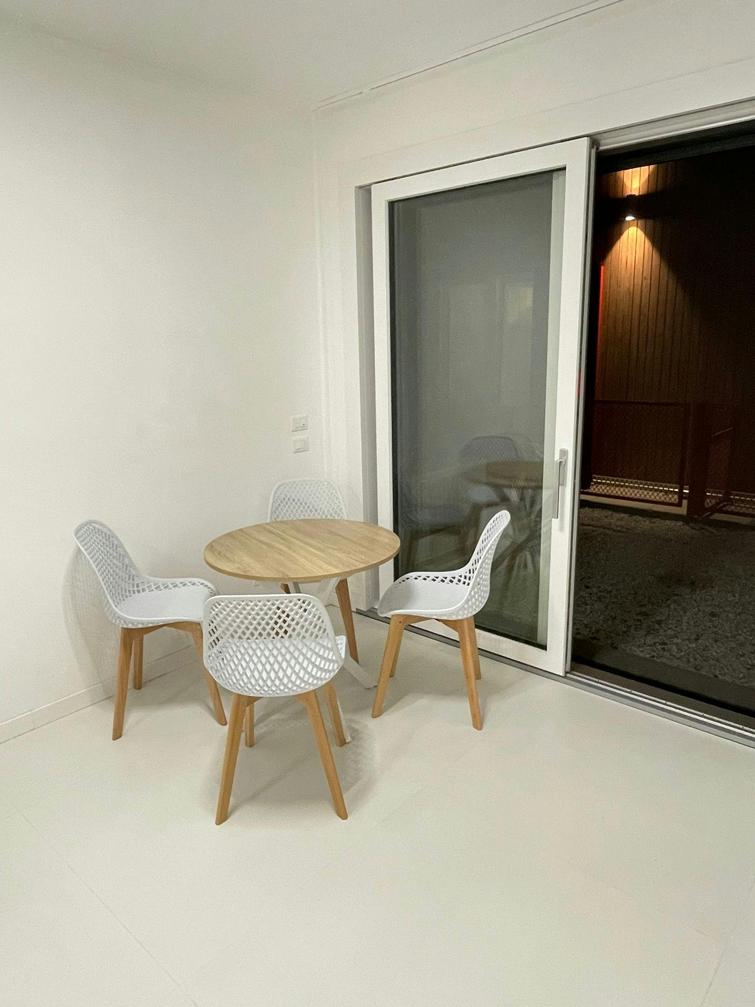 Studio for rent for €1,100 per month in Bologna, Via Mascarella