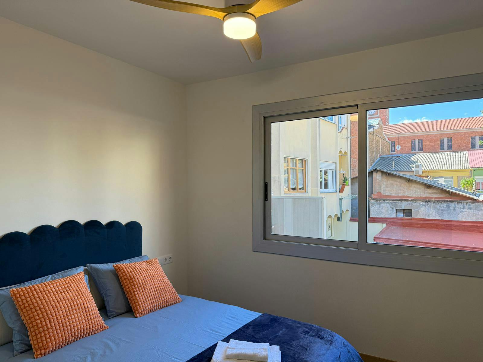 Single room L'hospitalet De Llobregat, 1 bed, 18m² — photo 35
