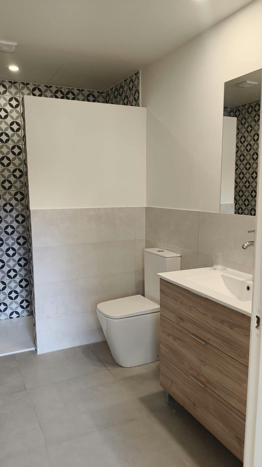 Single room L'hospitalet De Llobregat, 1 bed, 18m² — photo 21