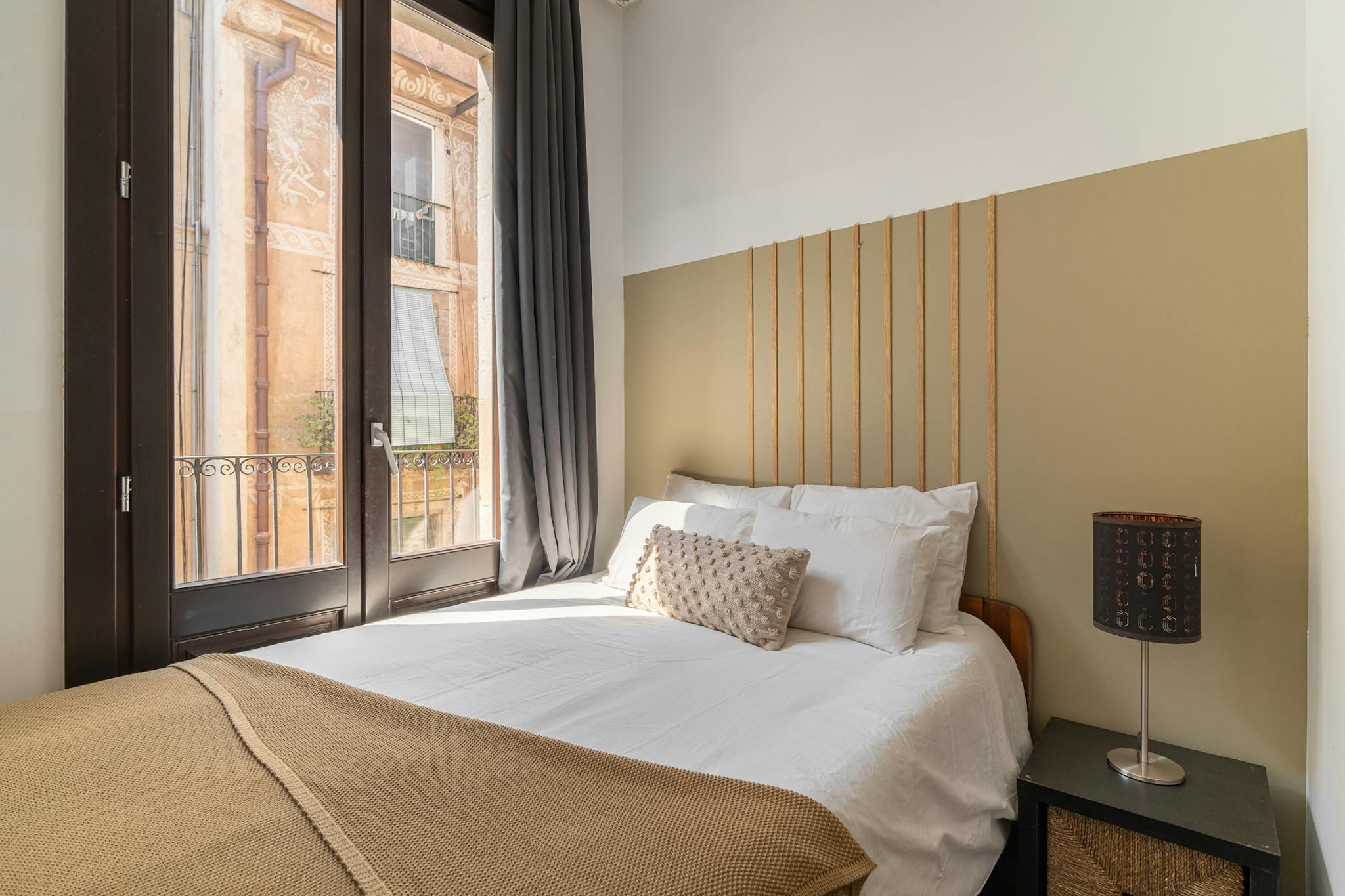 Carrer de l'Hospital, Barcelona preview