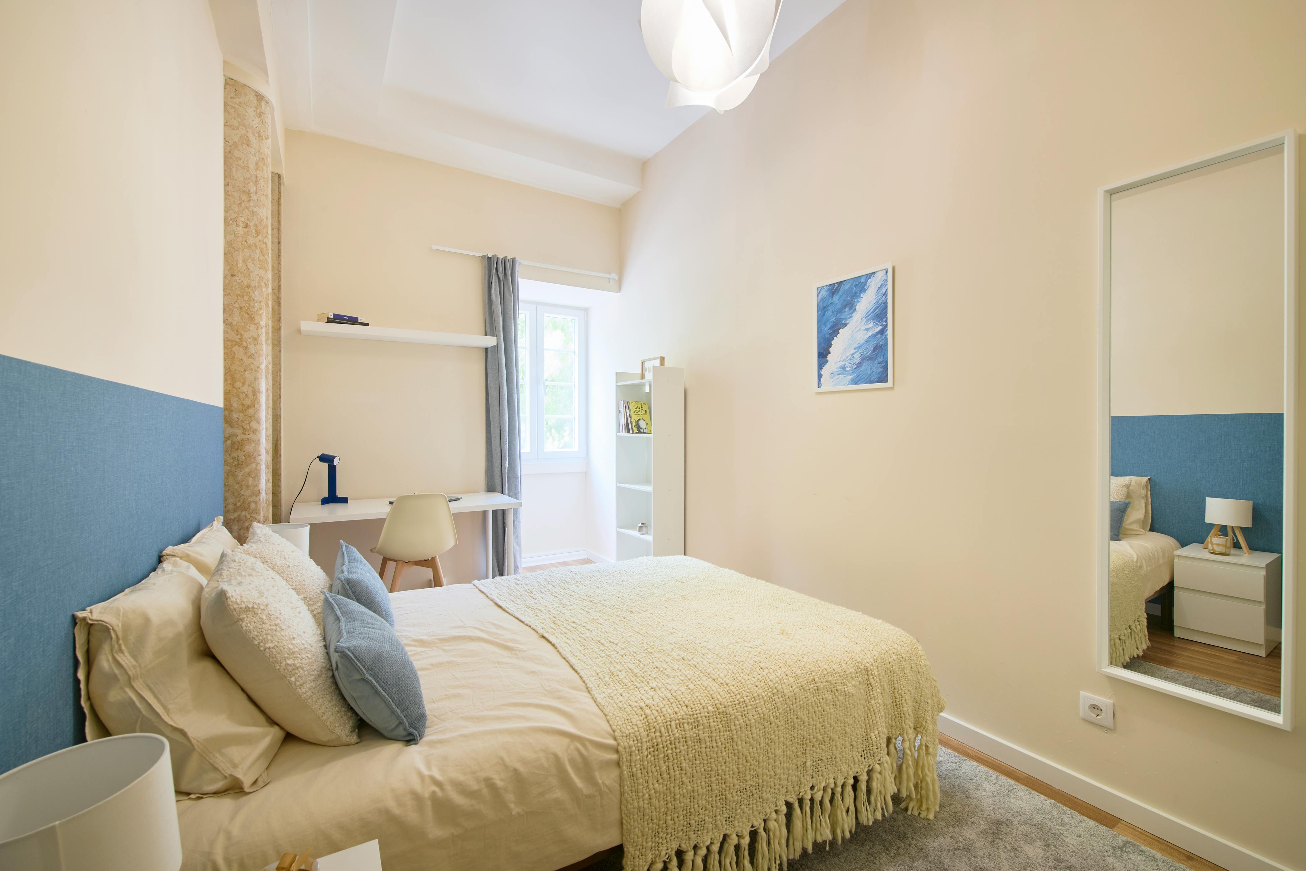 Single room Lisbon, 1 bed, 10m² — photo 1