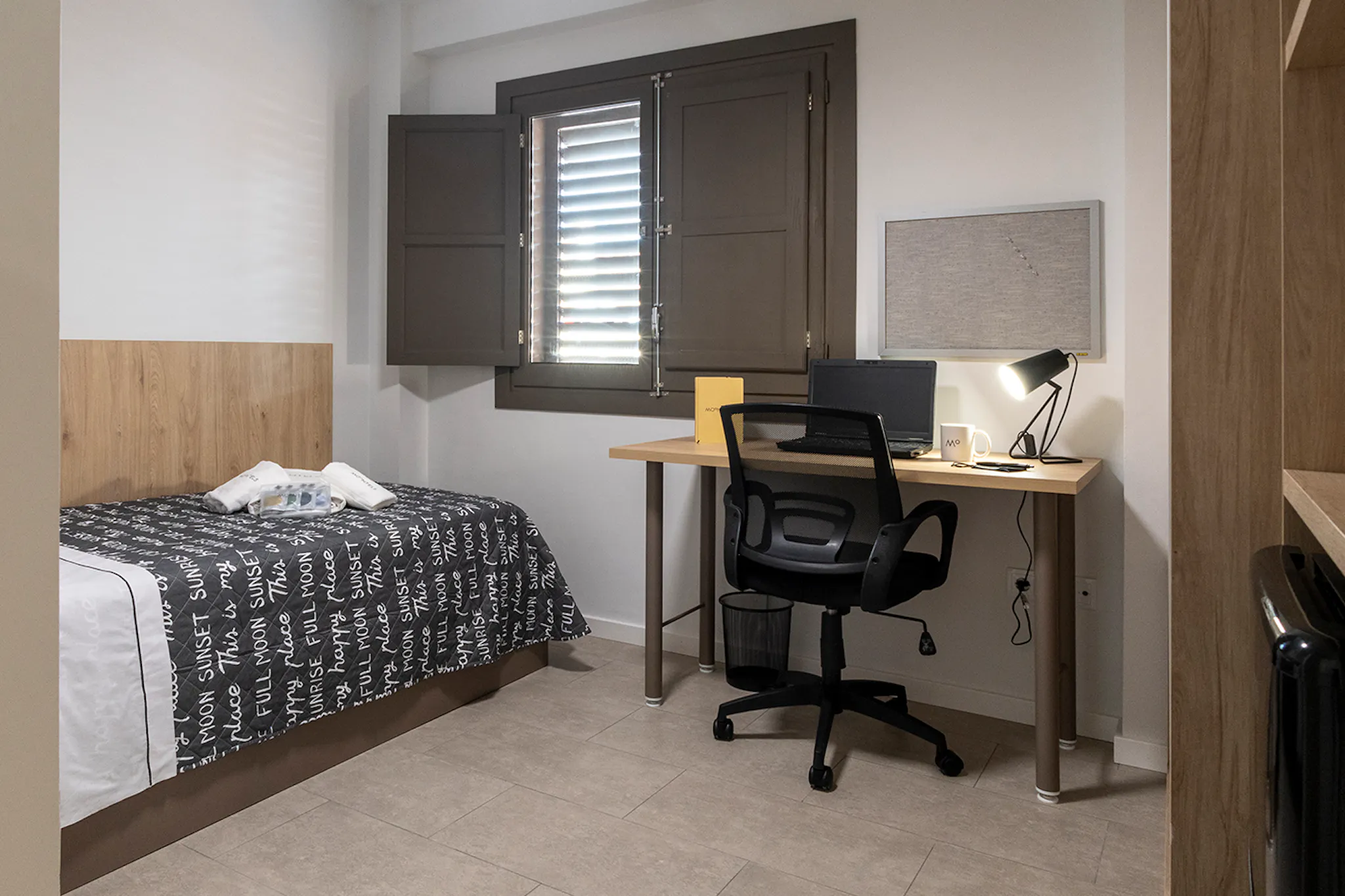 Carrer de Sant Donís, Valencia preview