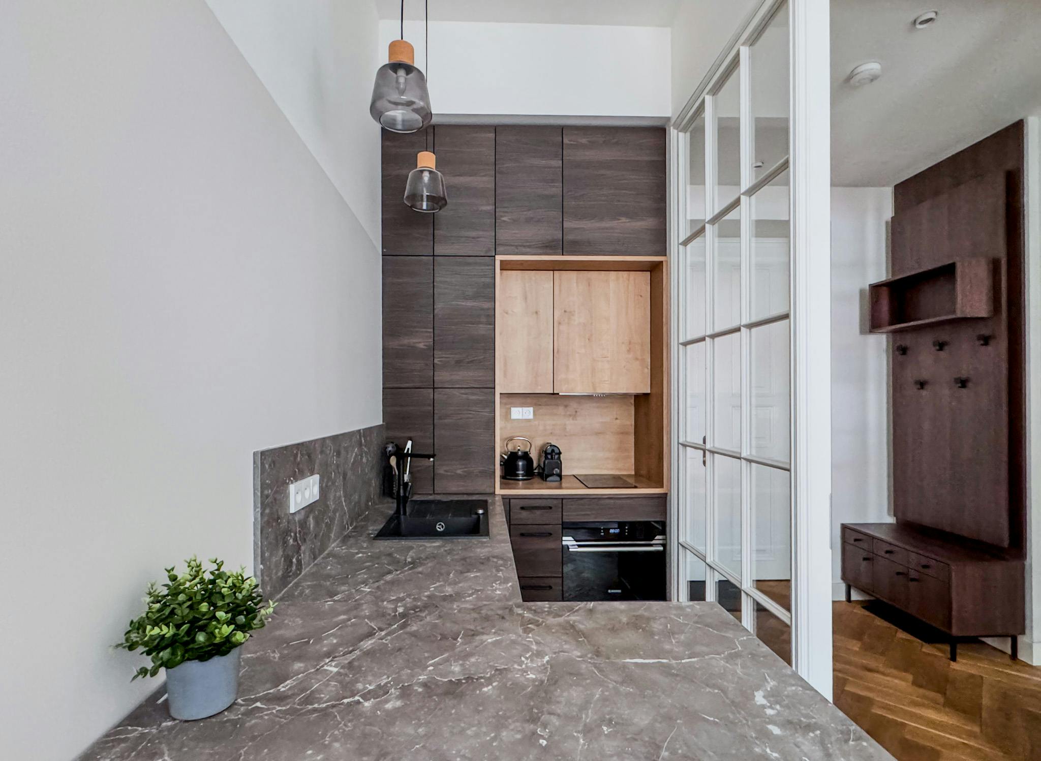 Apartment Hlavní Město Praha, 1 bed — photo 2