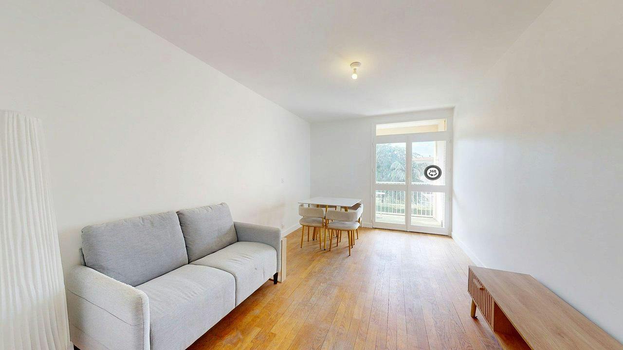 Apartment Bron, 1 bed, 43m² — photo 8