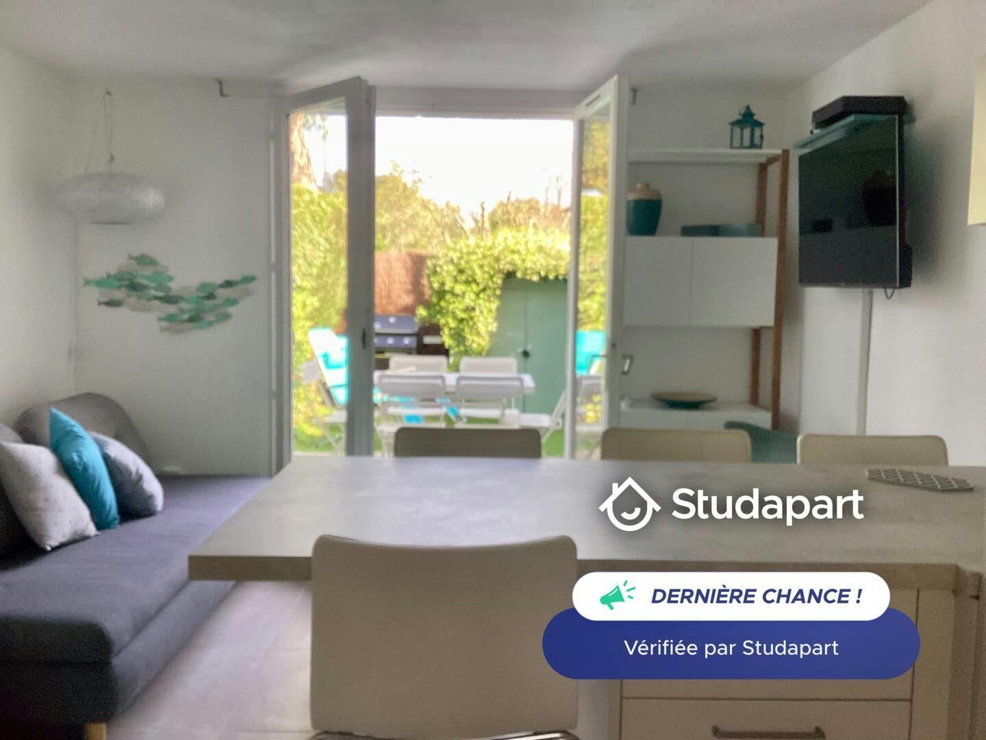 House for rent for €1,299 per month in Mougins, Avenue Général de Gaulle
