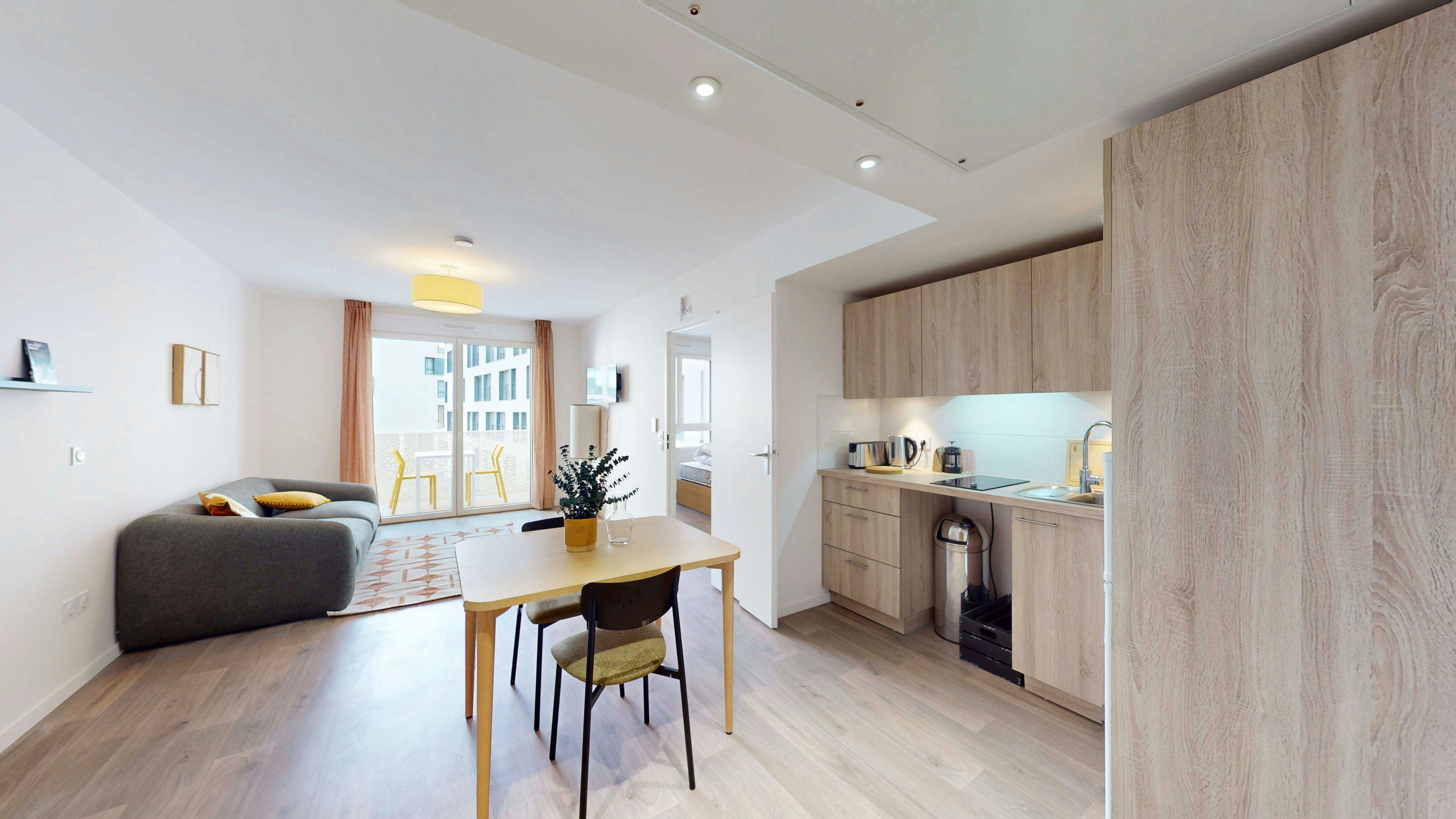 Private room for rent for €1,490 per month in Asnières-sur-Seine, Rue Pierre Curie