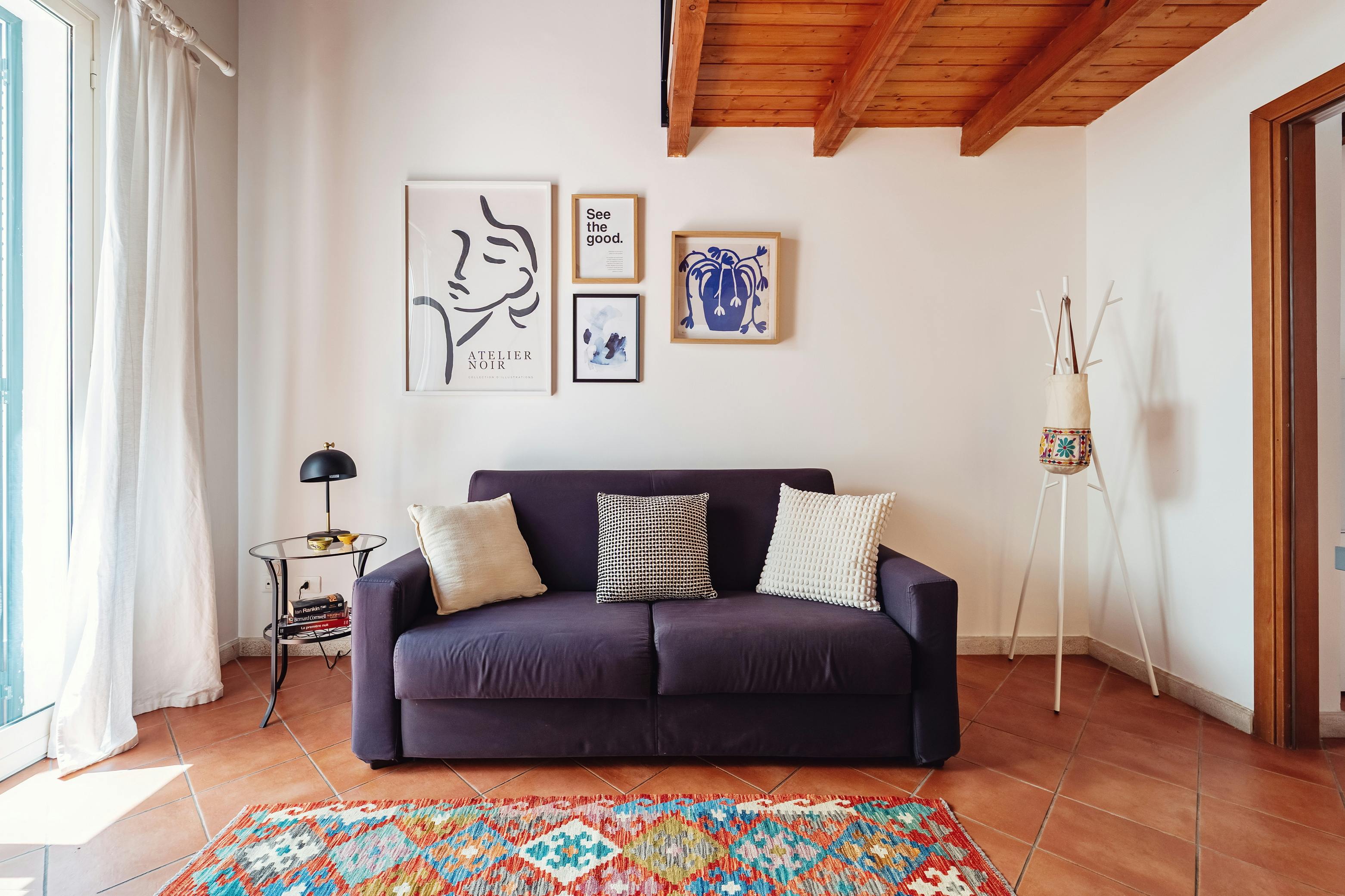 Apartment for rent for €950 per month in Palermo, Via Rosina Muzio Salvo