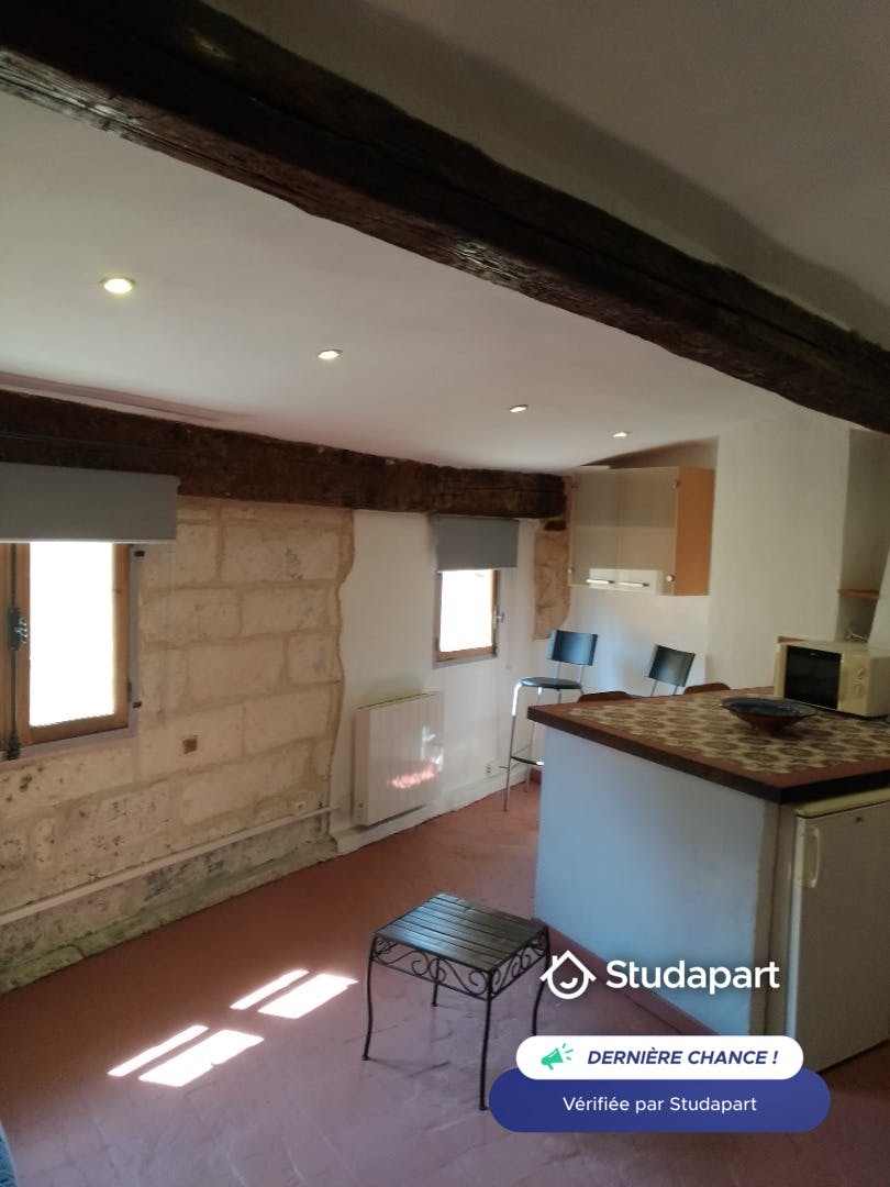 Appartamento in affitto a 380 € al mese a Avignon, Rue de la Rappe