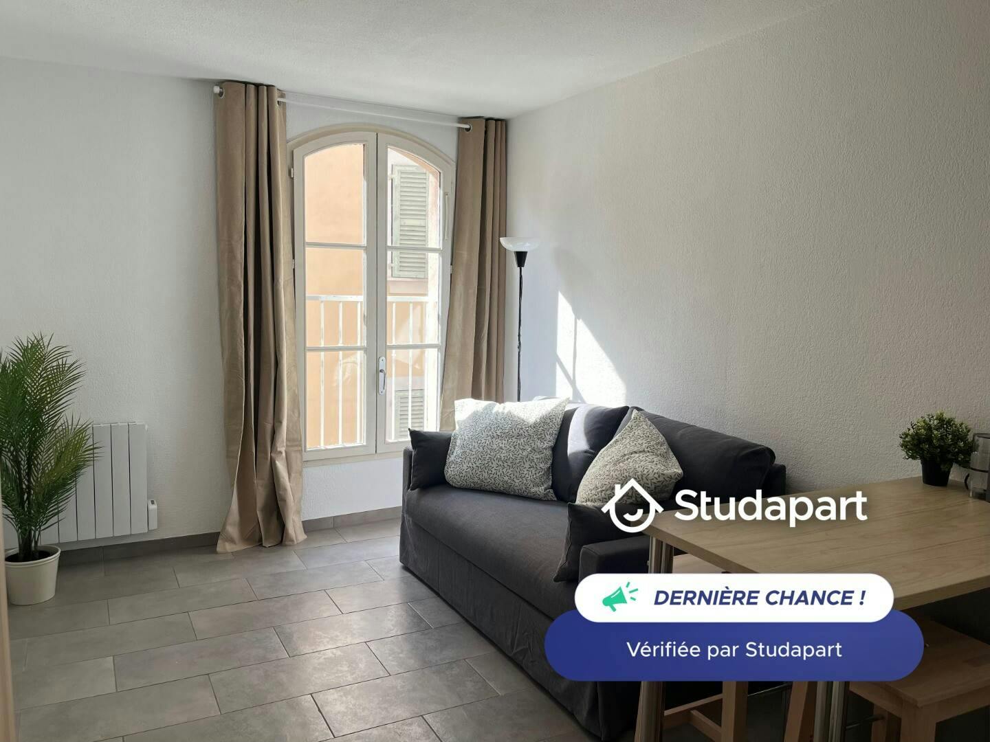 Apartment for rent on Rue de Pomet, Toulon