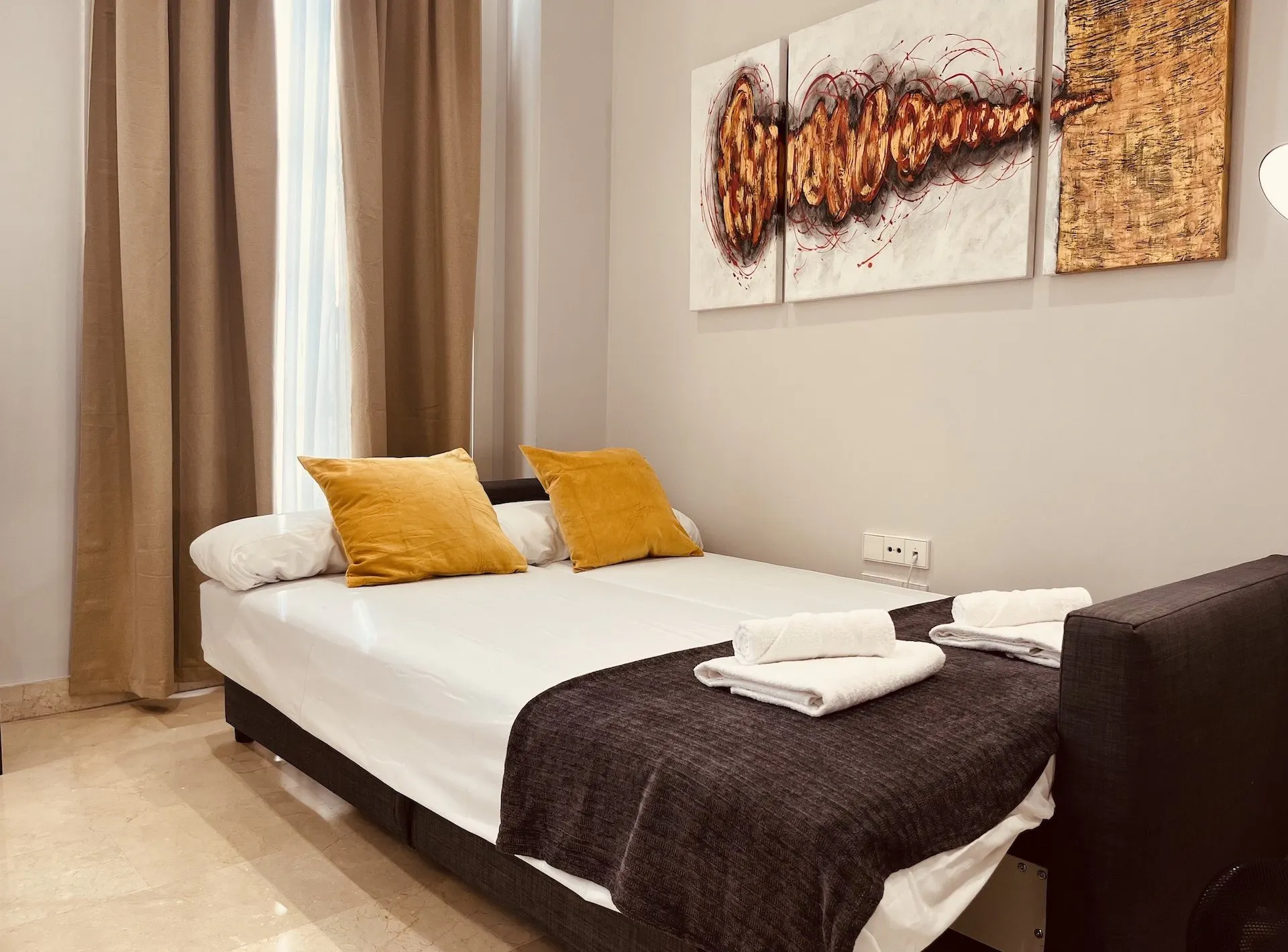 2-Bedroom Apartment in Plaça del Mercat, Valencia (1648692) ROOM 2