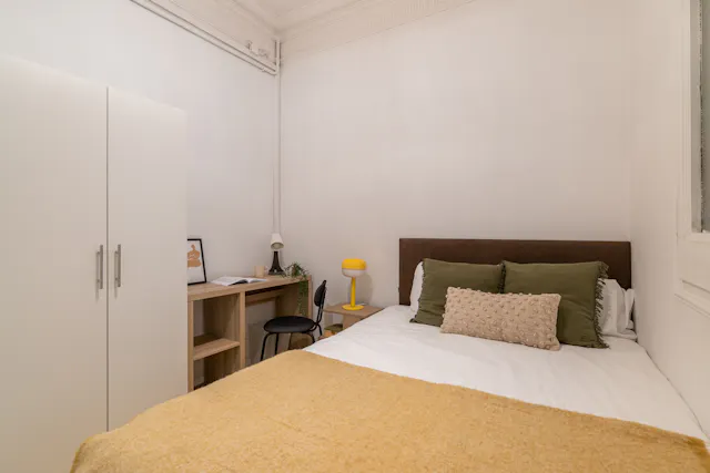 Private room in Carrer de Muntaner, Barcelona (1648777) room image 2