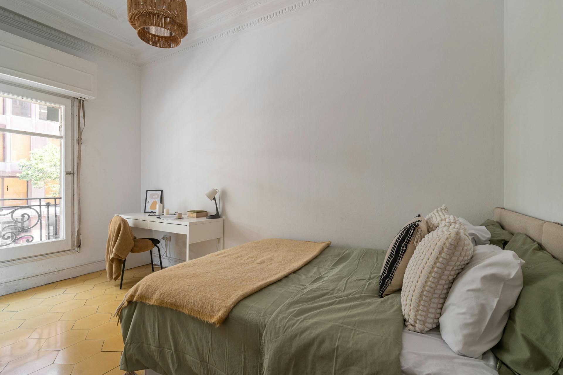 Carrer de Muntaner, Barcelona preview