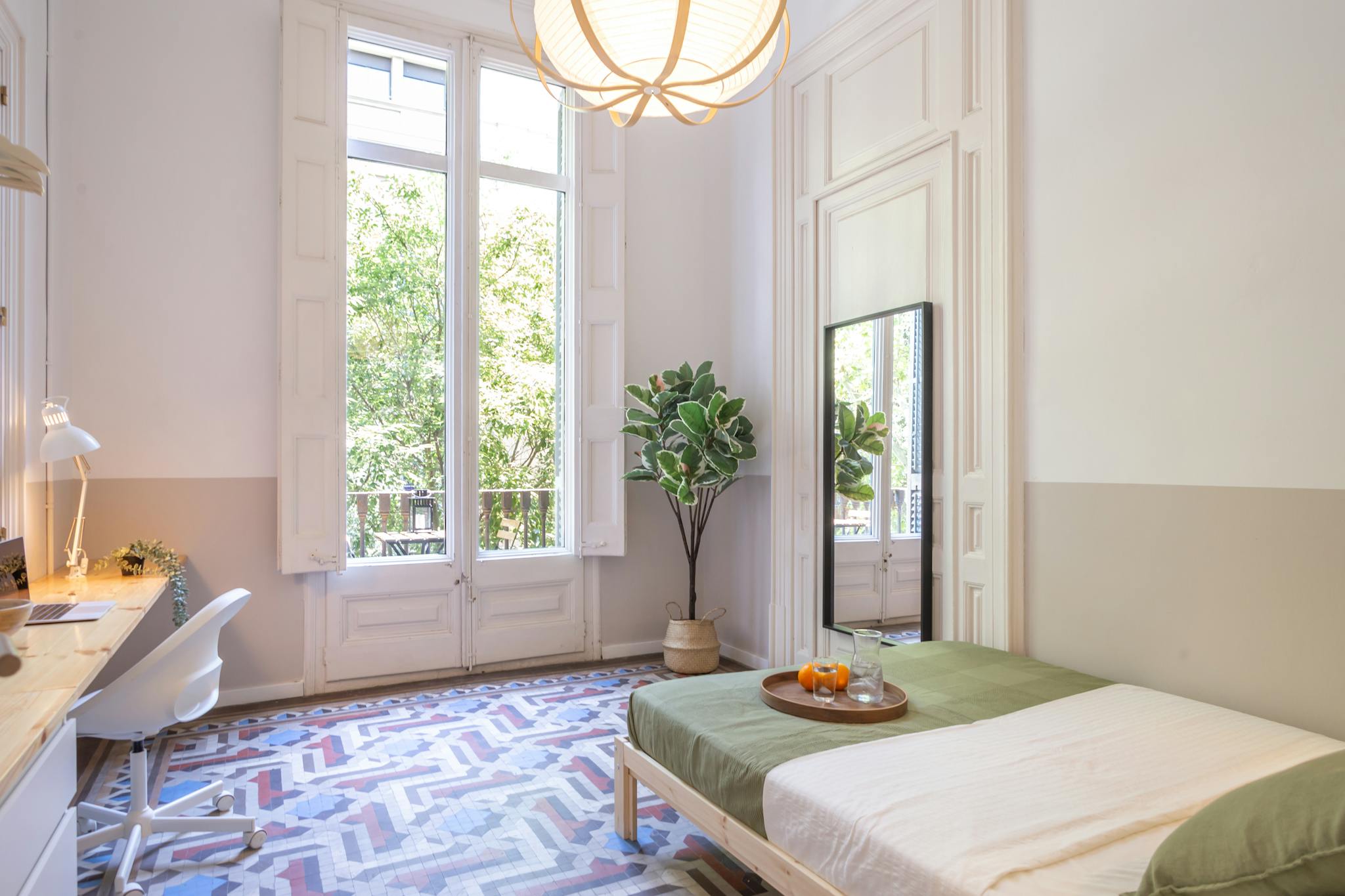 Carrer de Pau Claris, Barcelona preview