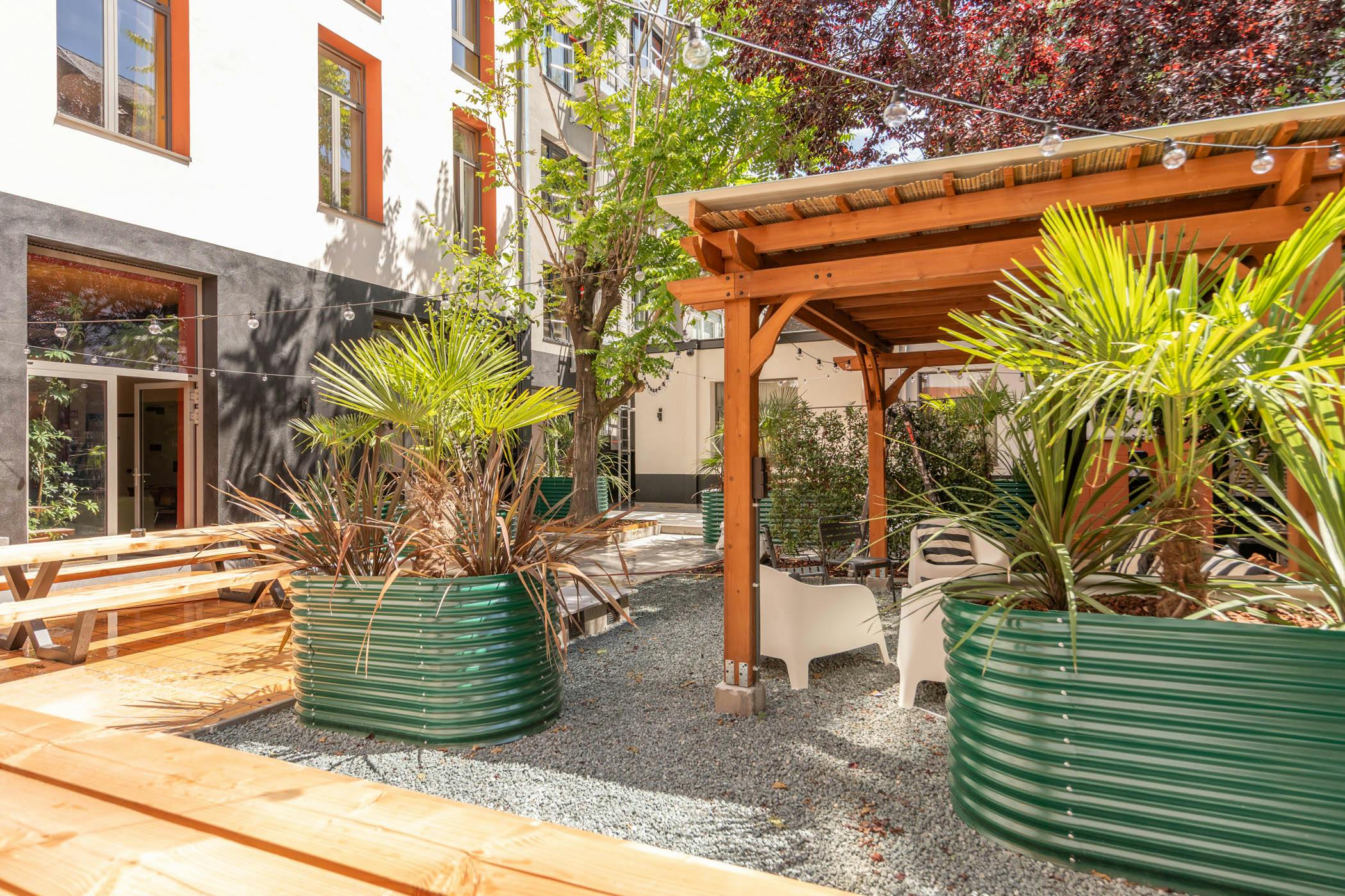 preview gallery tile