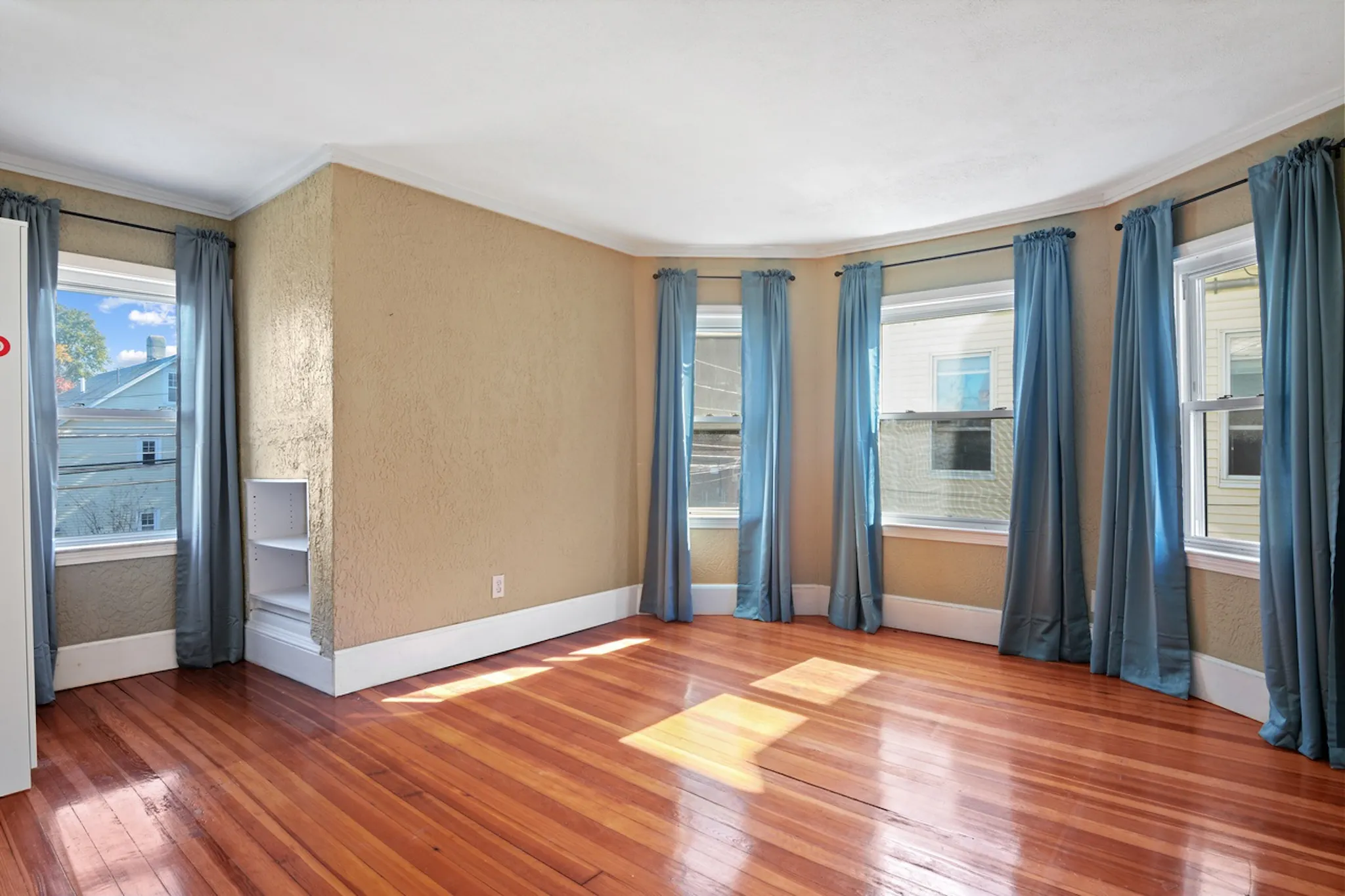 Royal Street, Boston, MA preview