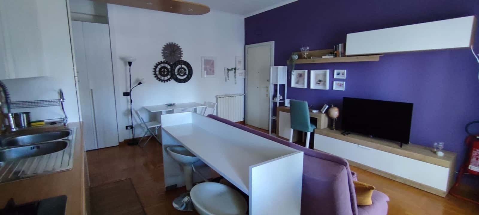 公寓 正在以 €1,700 的月租出租，其位于 Rome, Via Giovanni Gastaldi