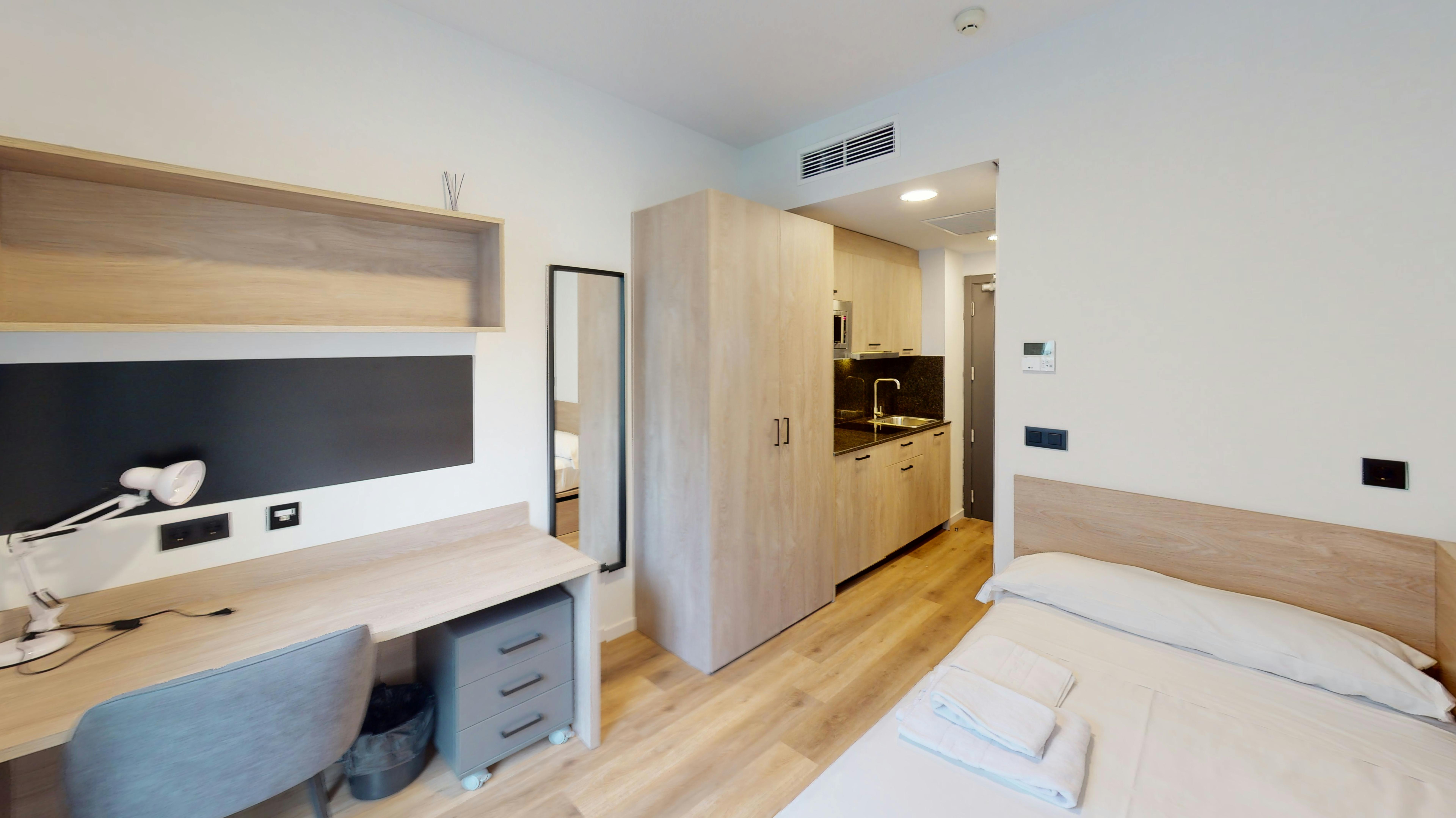 Single room San Vicent Del Raspeig, 1 bed, 15m² — photo 10