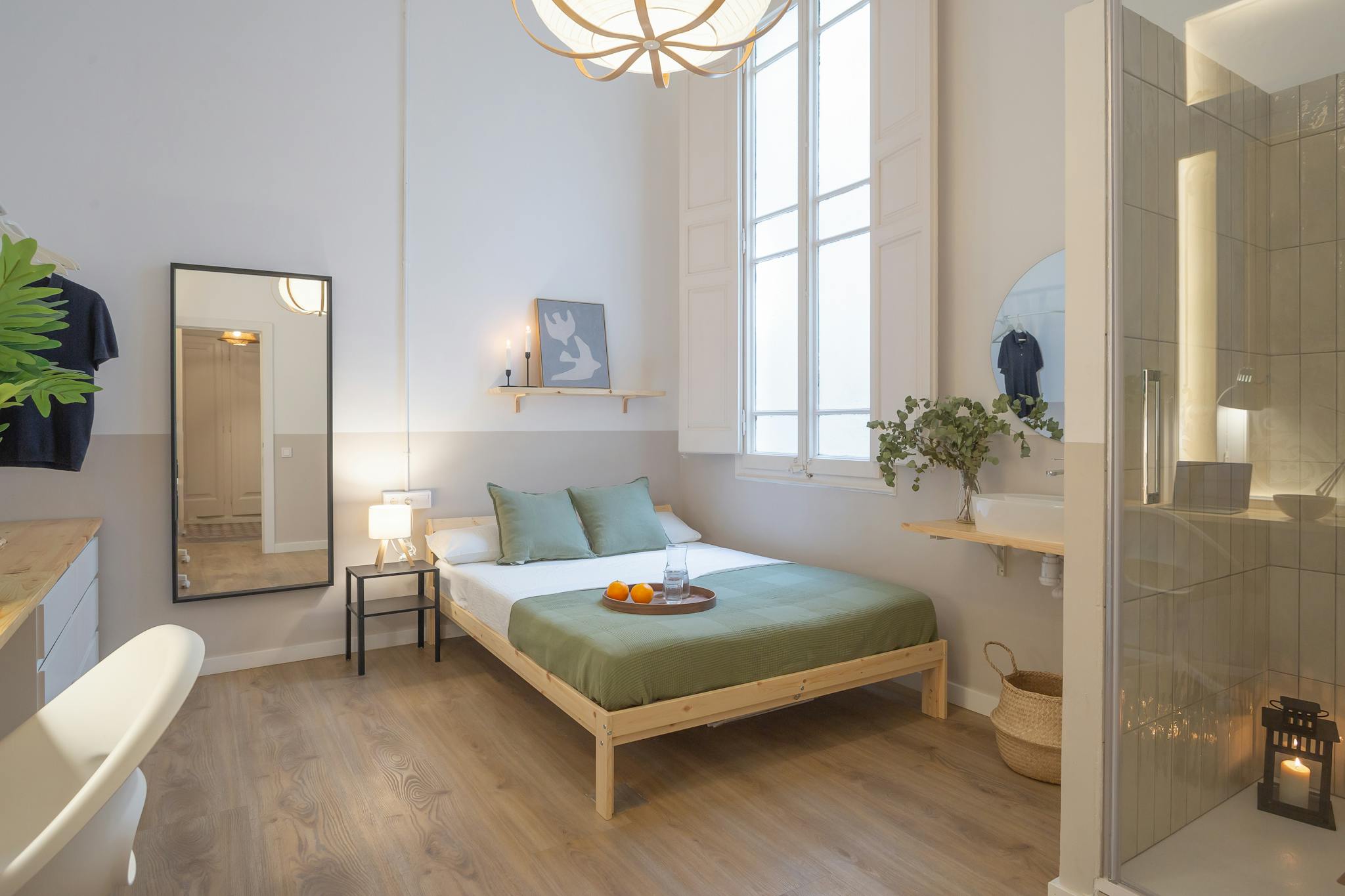 Carrer de Pau Claris, Barcelona preview