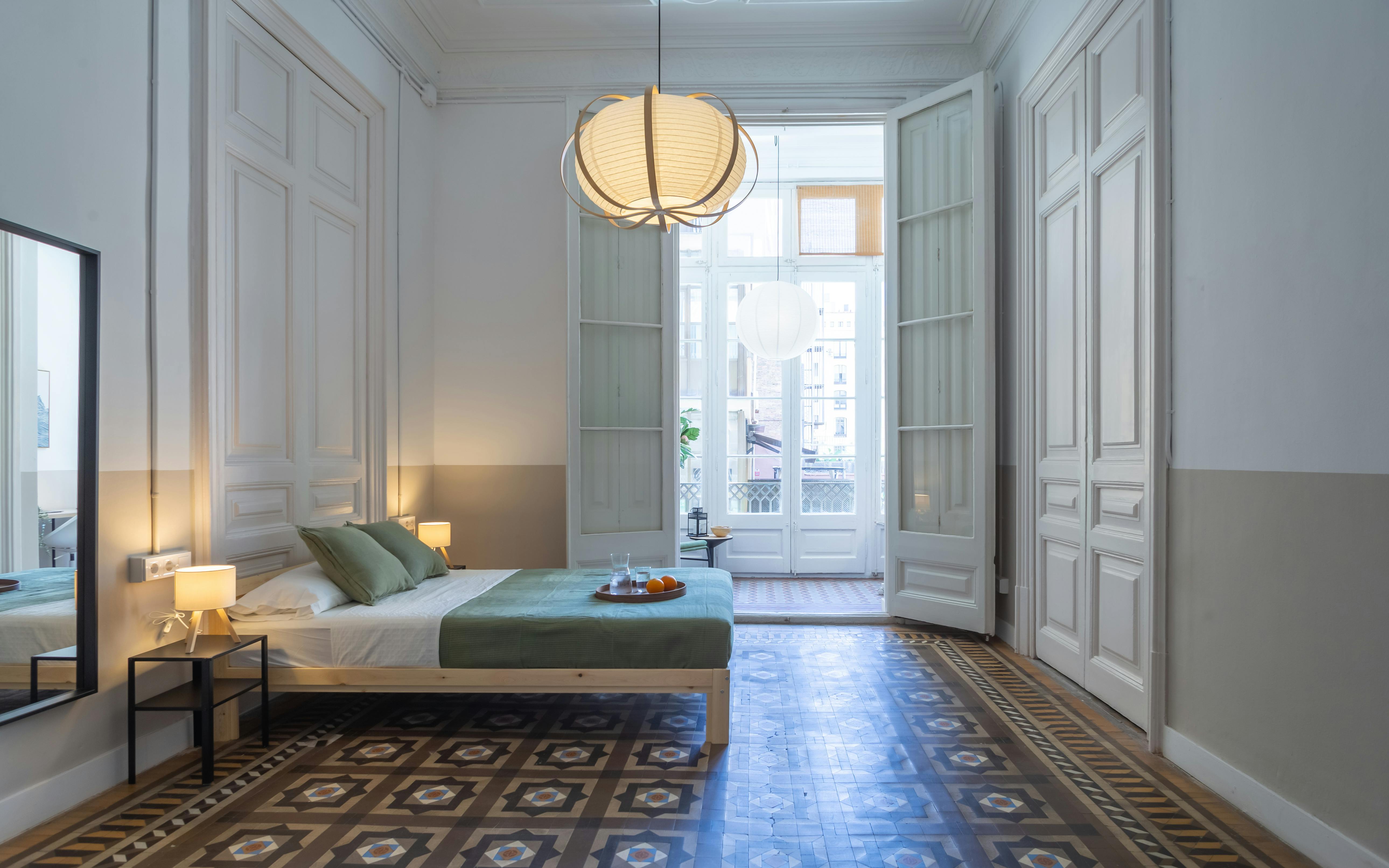 Carrer de Pau Claris, Barcelona preview