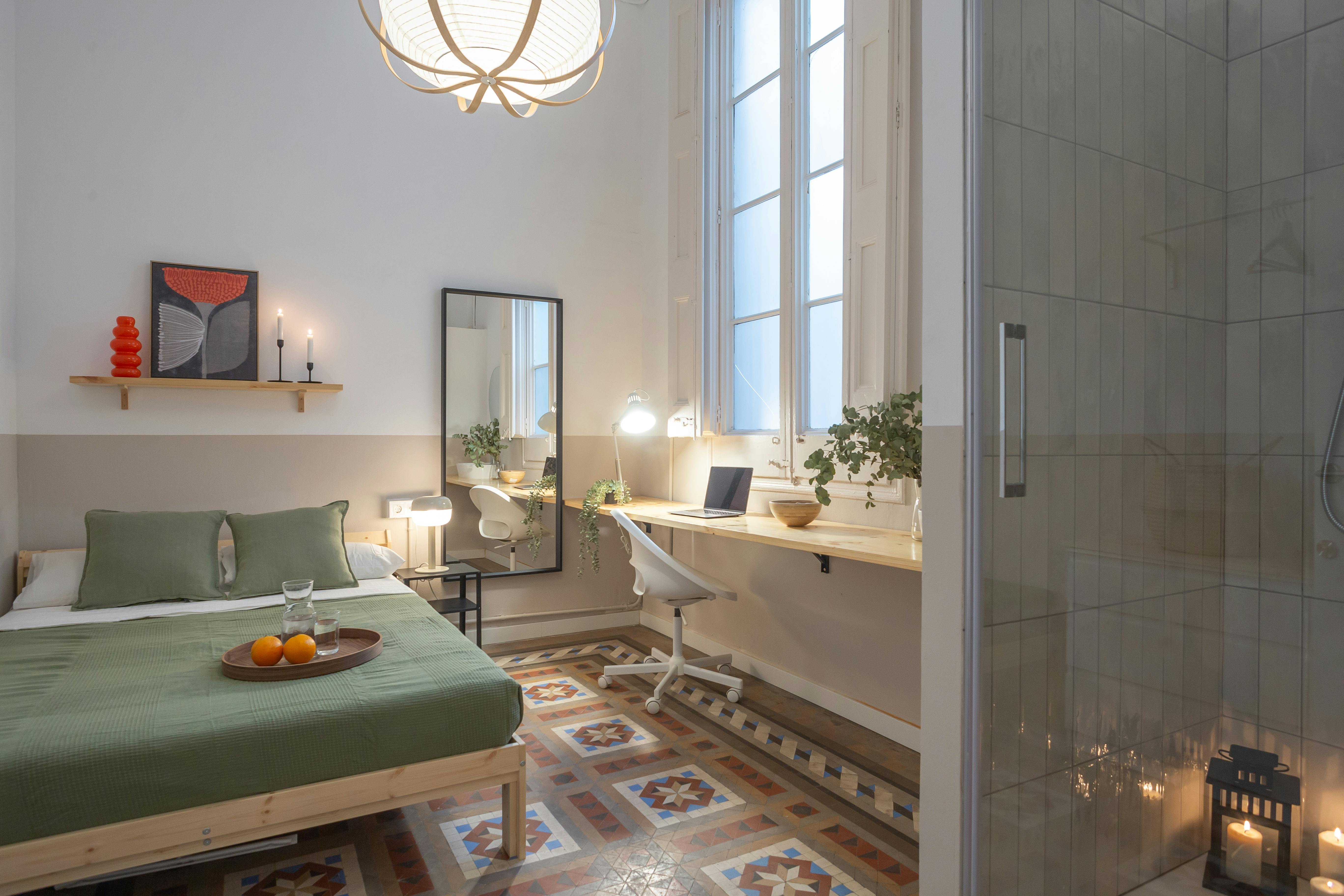 Carrer de Pau Claris, Barcelona preview