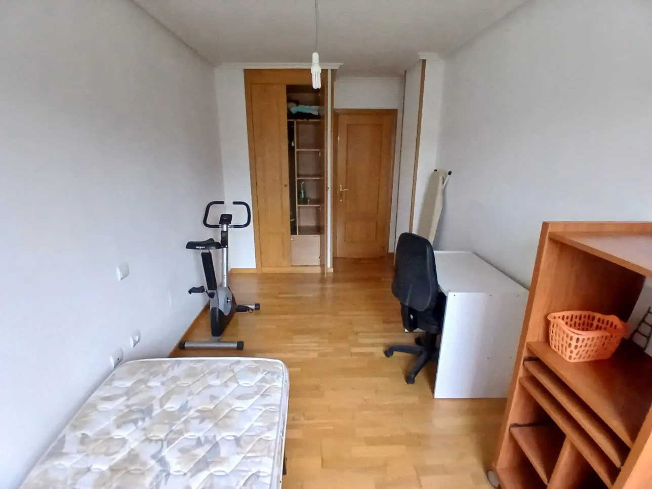 Private room in Calle Arribes del Duero, Valladolid (1649257) ROOM 1